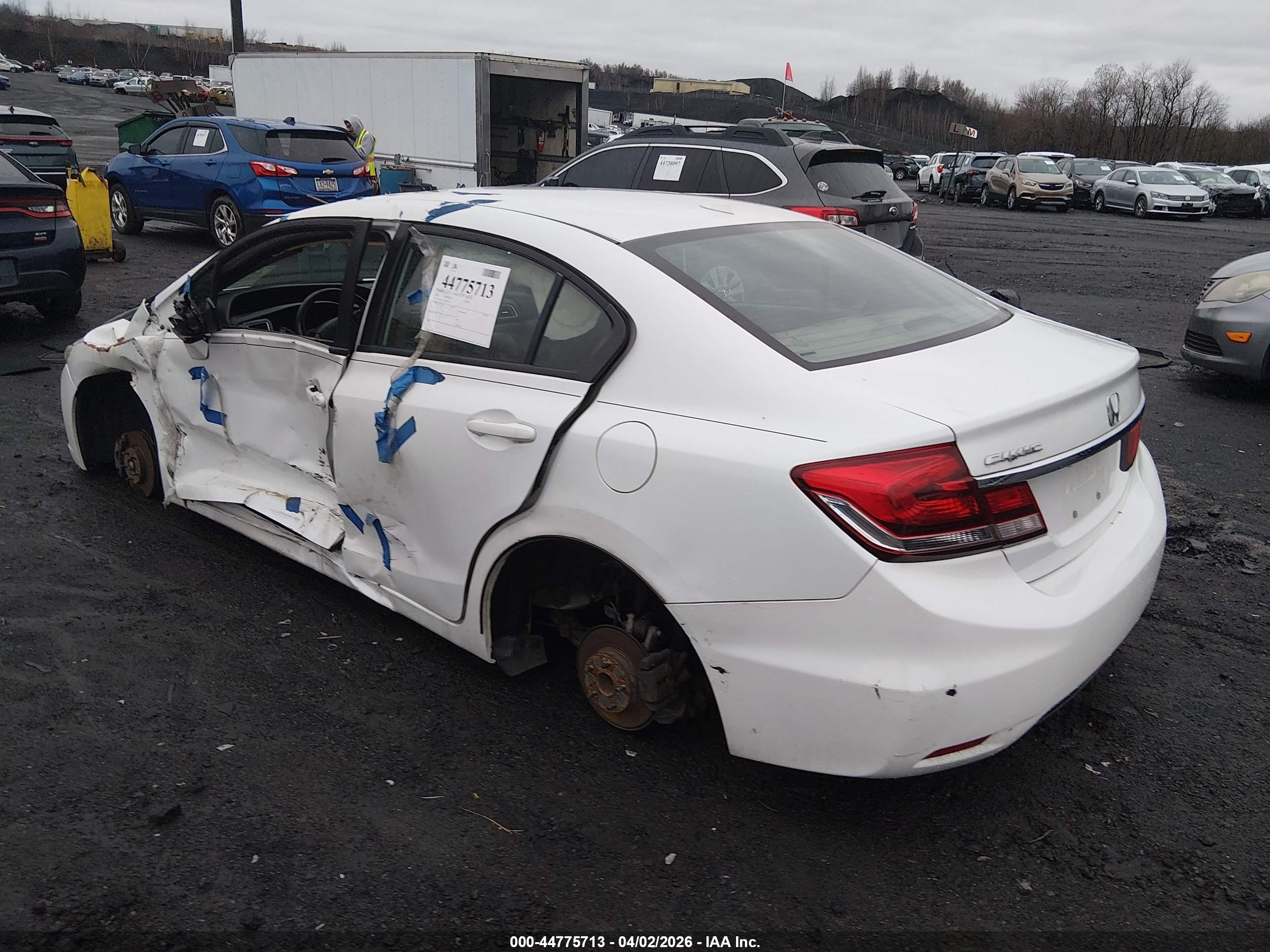 HONDA CIVIC image 3