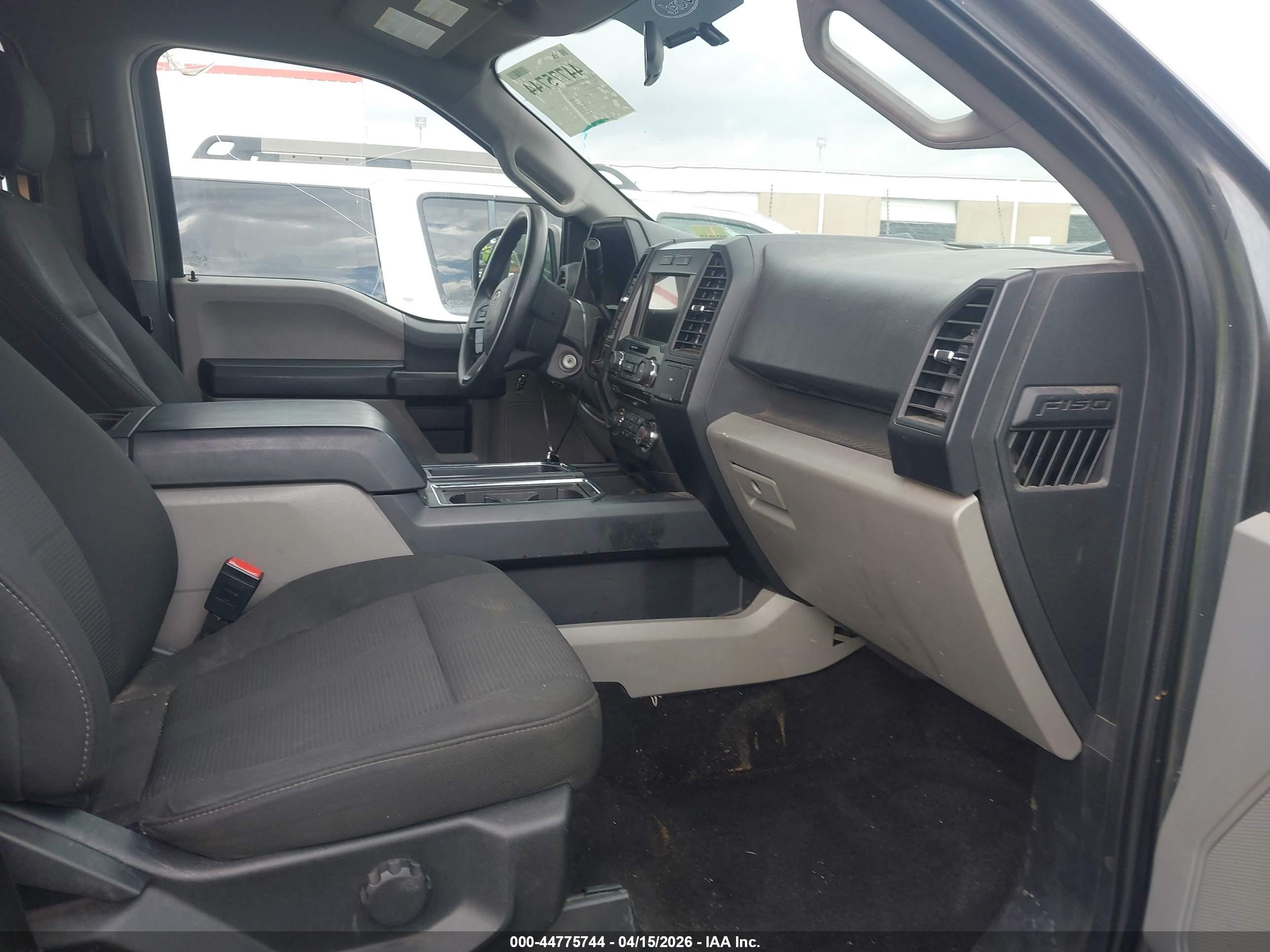 FORD F-150 image 5