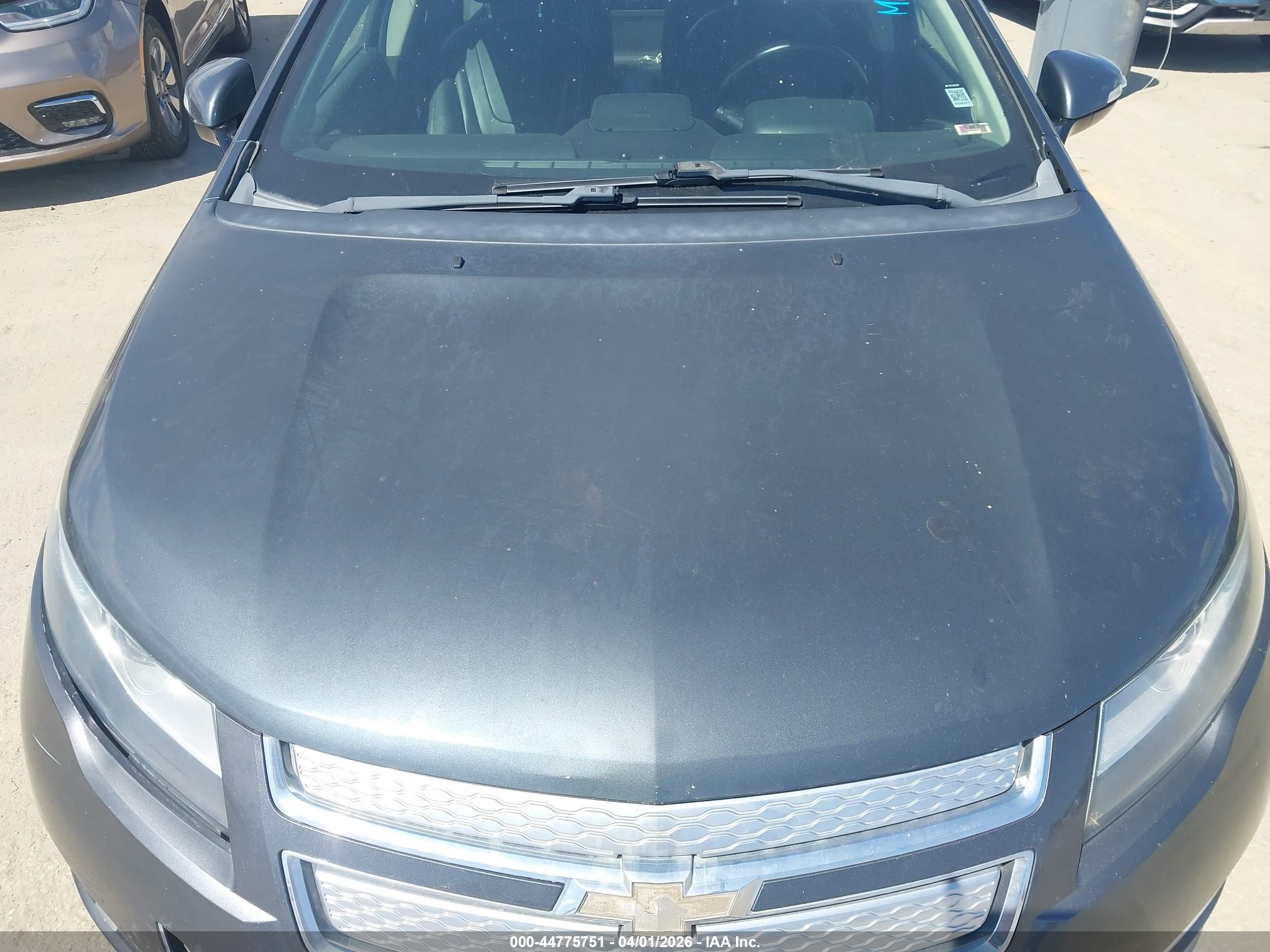CHEVROLET VOLT image 10