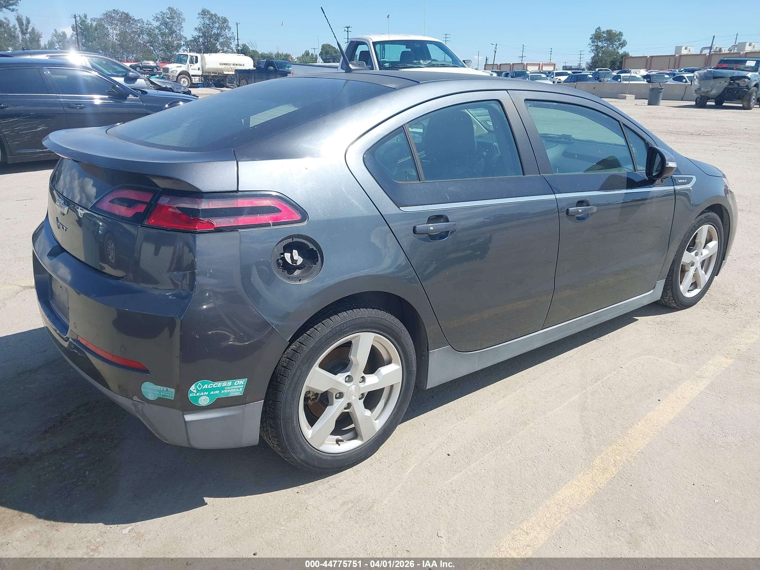 CHEVROLET VOLT image 4