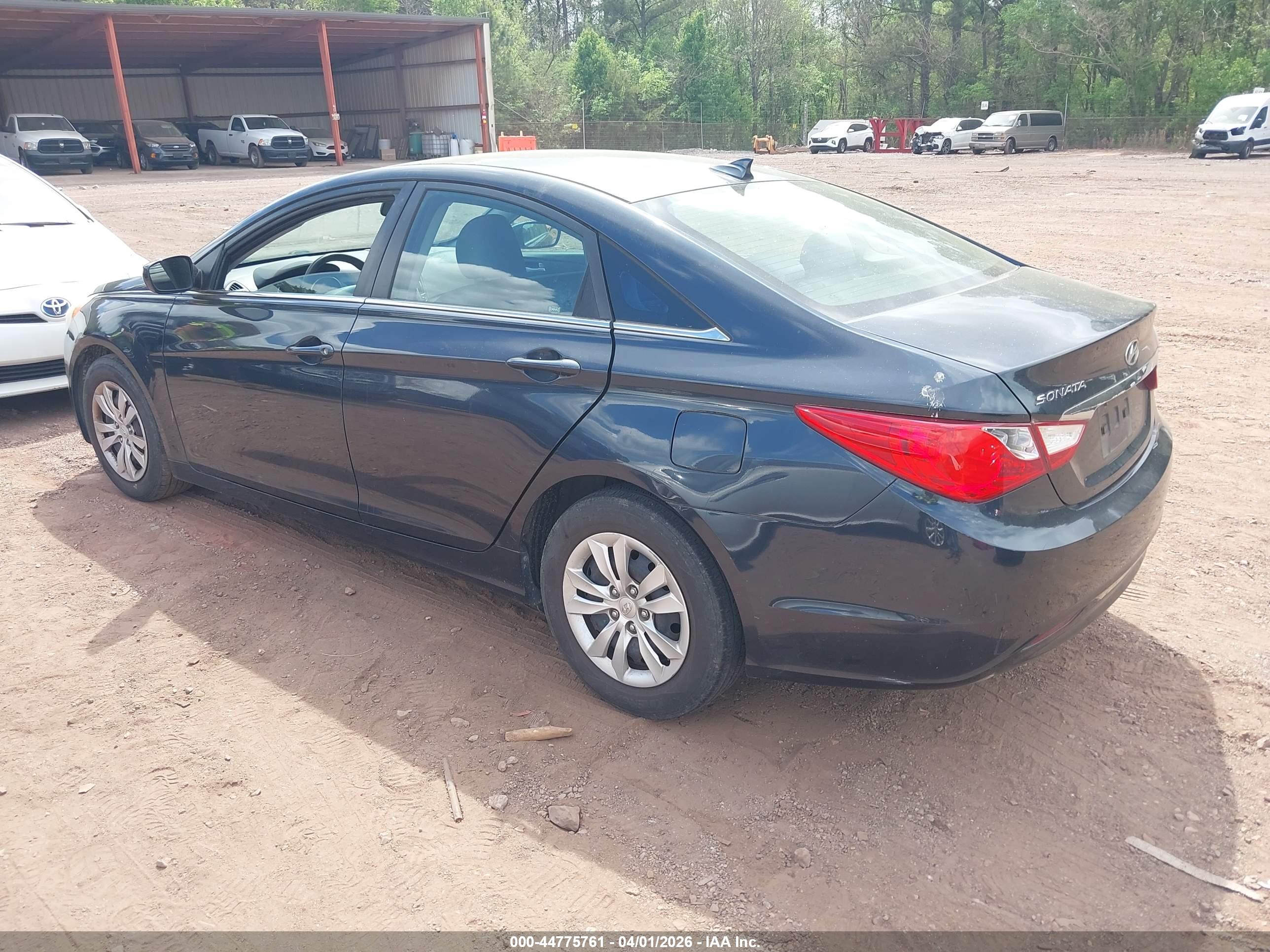 HYUNDAI SONATA image 3
