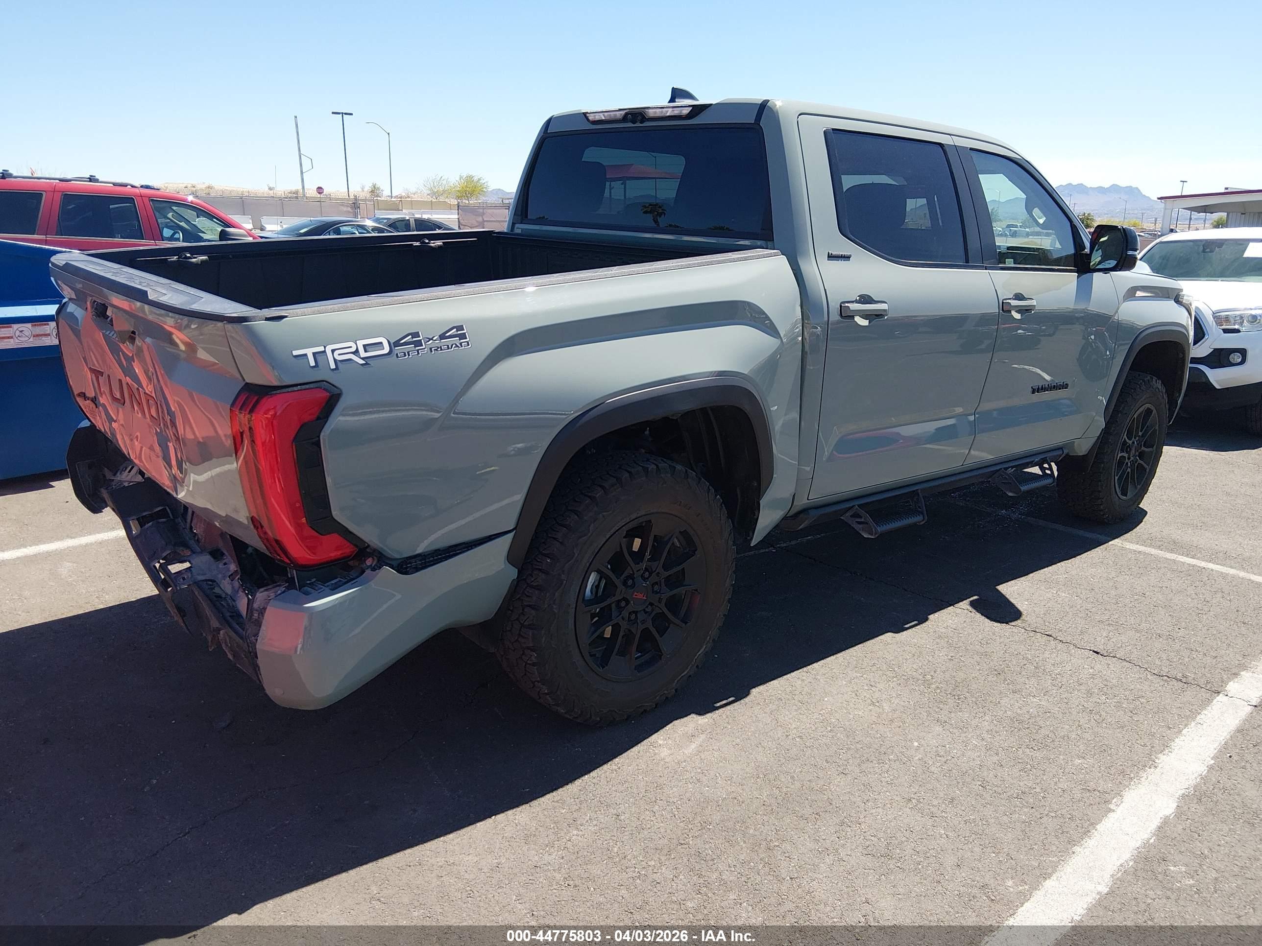 TOYOTA TUNDRA image 4