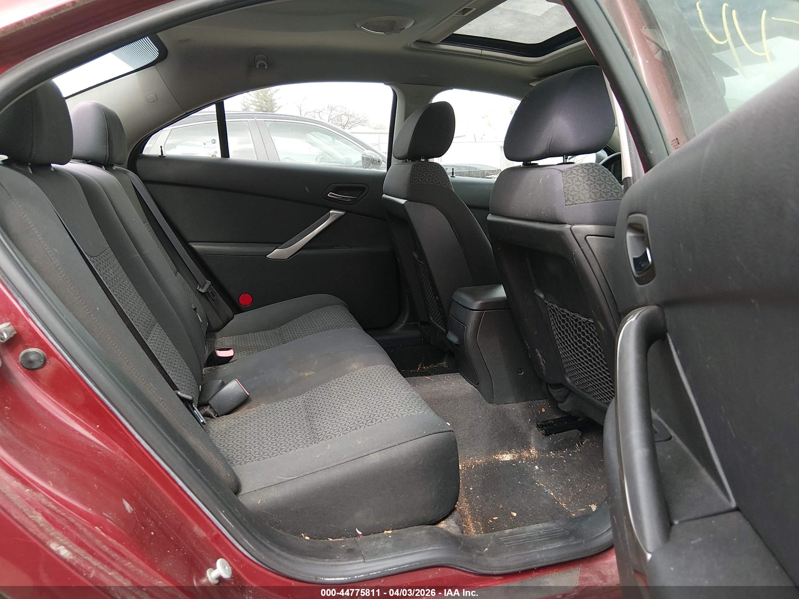 PONTIAC G6 image 8