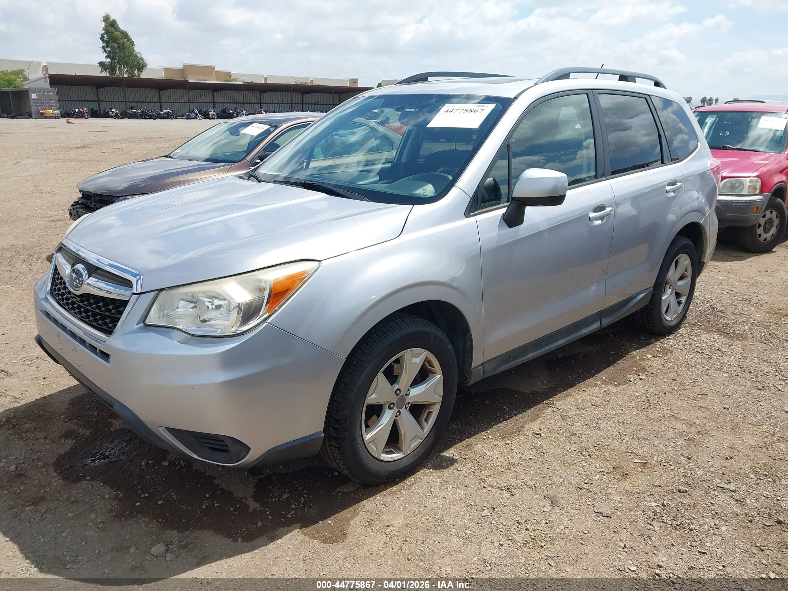 SUBARU FORESTER image 2