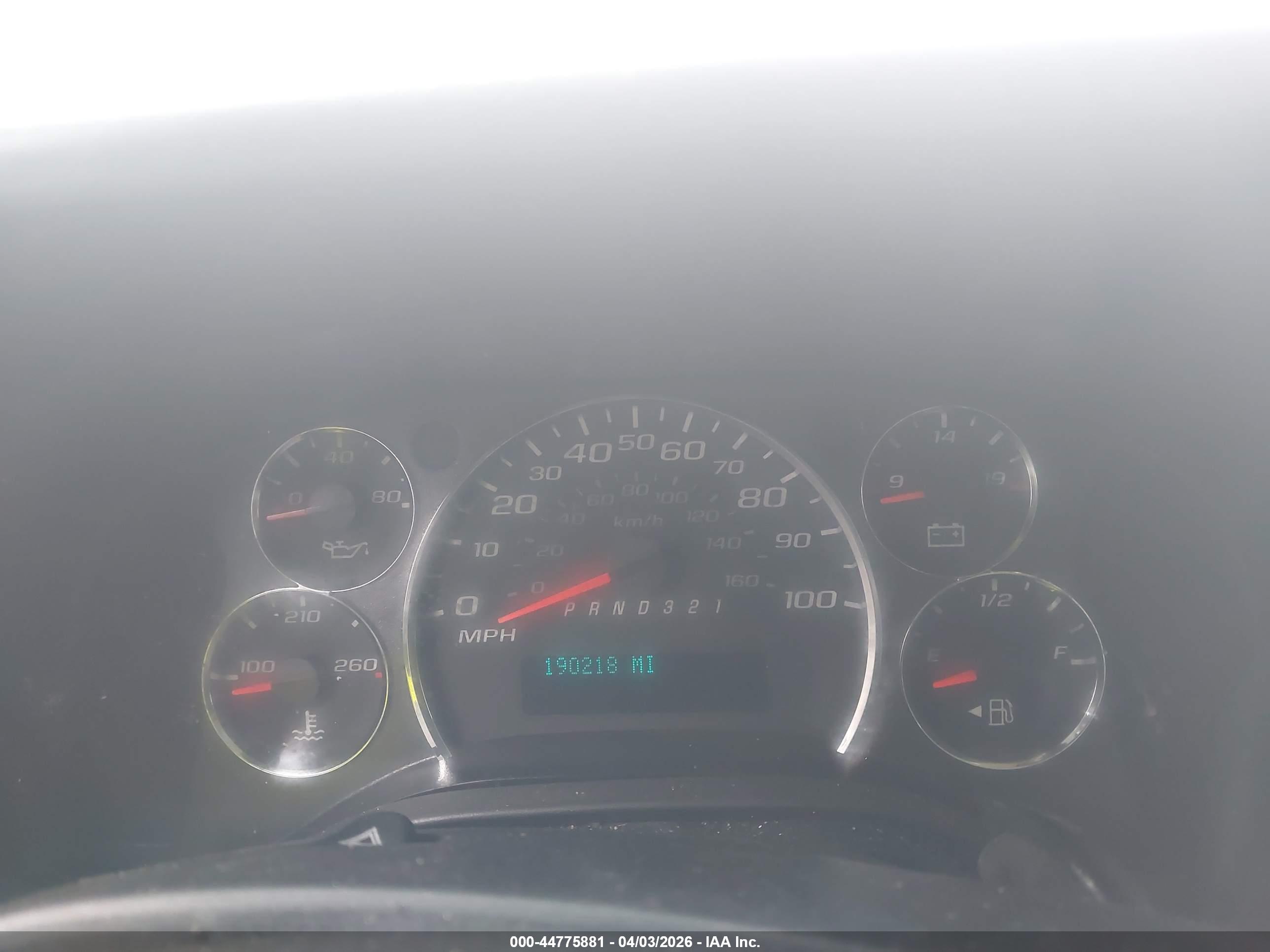 CHEVROLET EXPRESS image 7