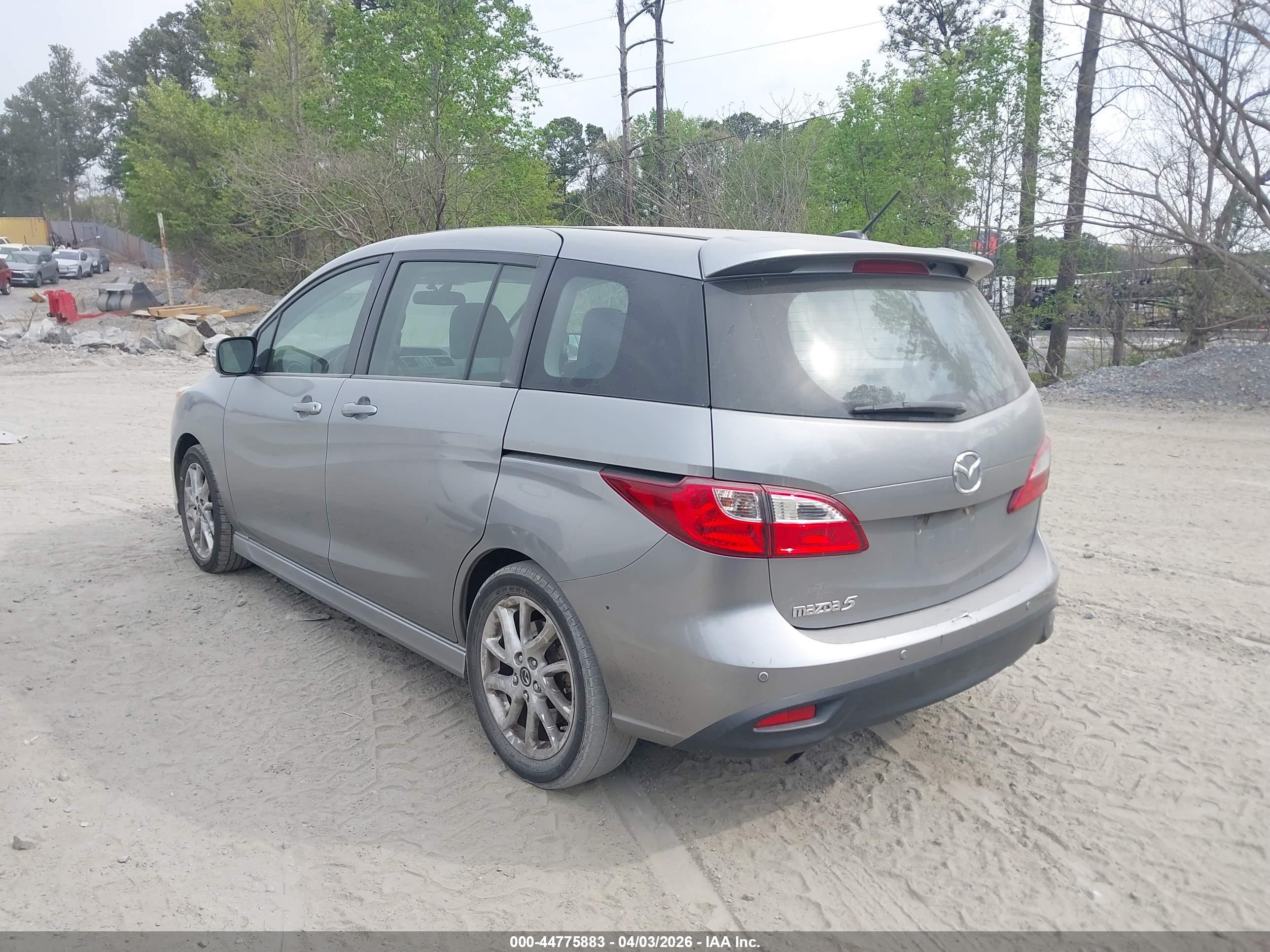 MAZDA MAZDA5 image 3