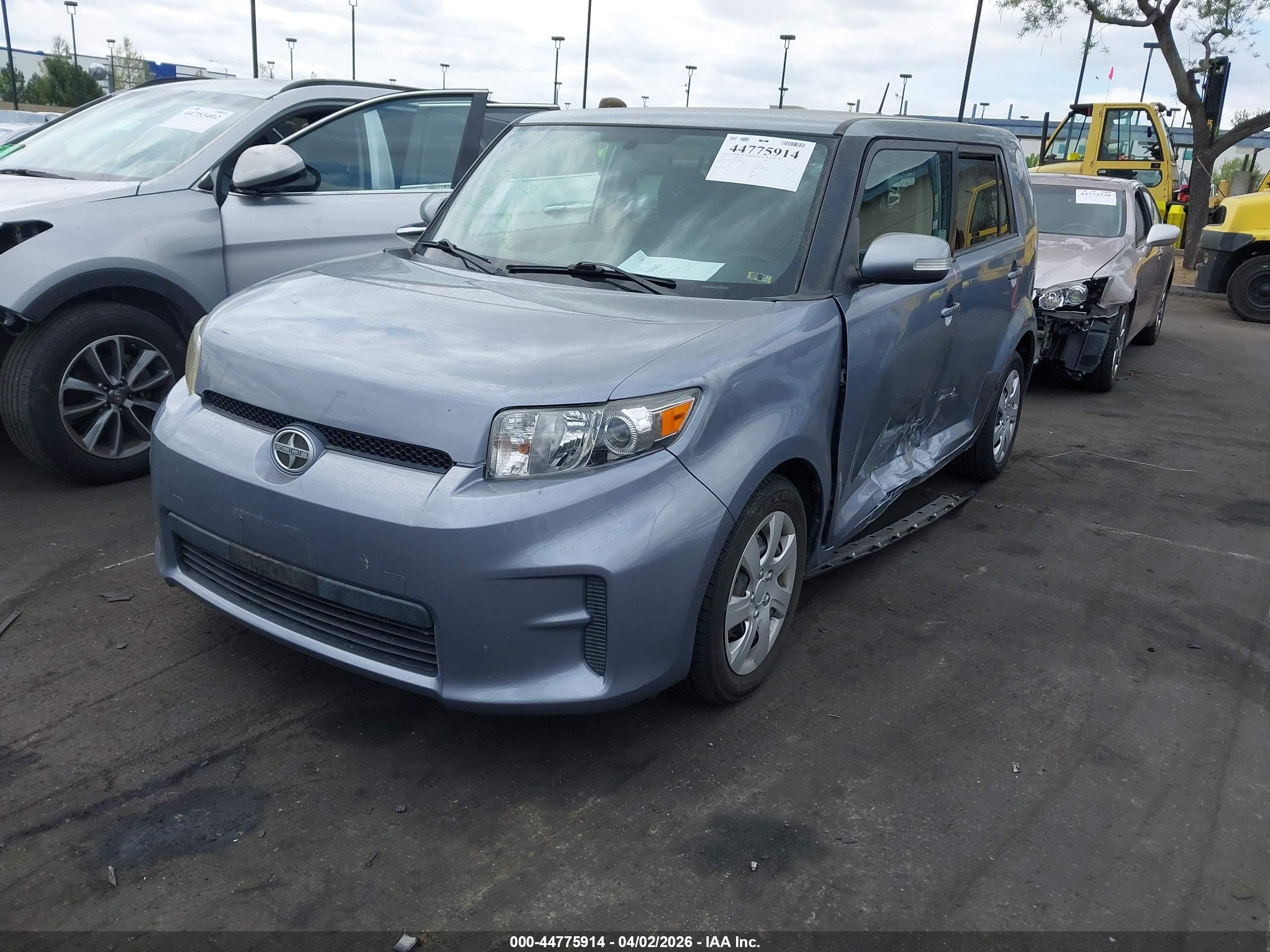 SCION XB image 2