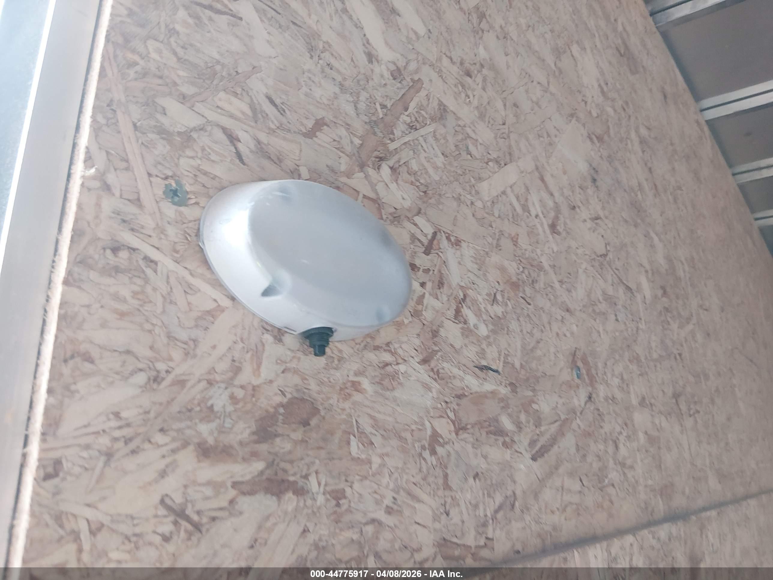 R M image 11