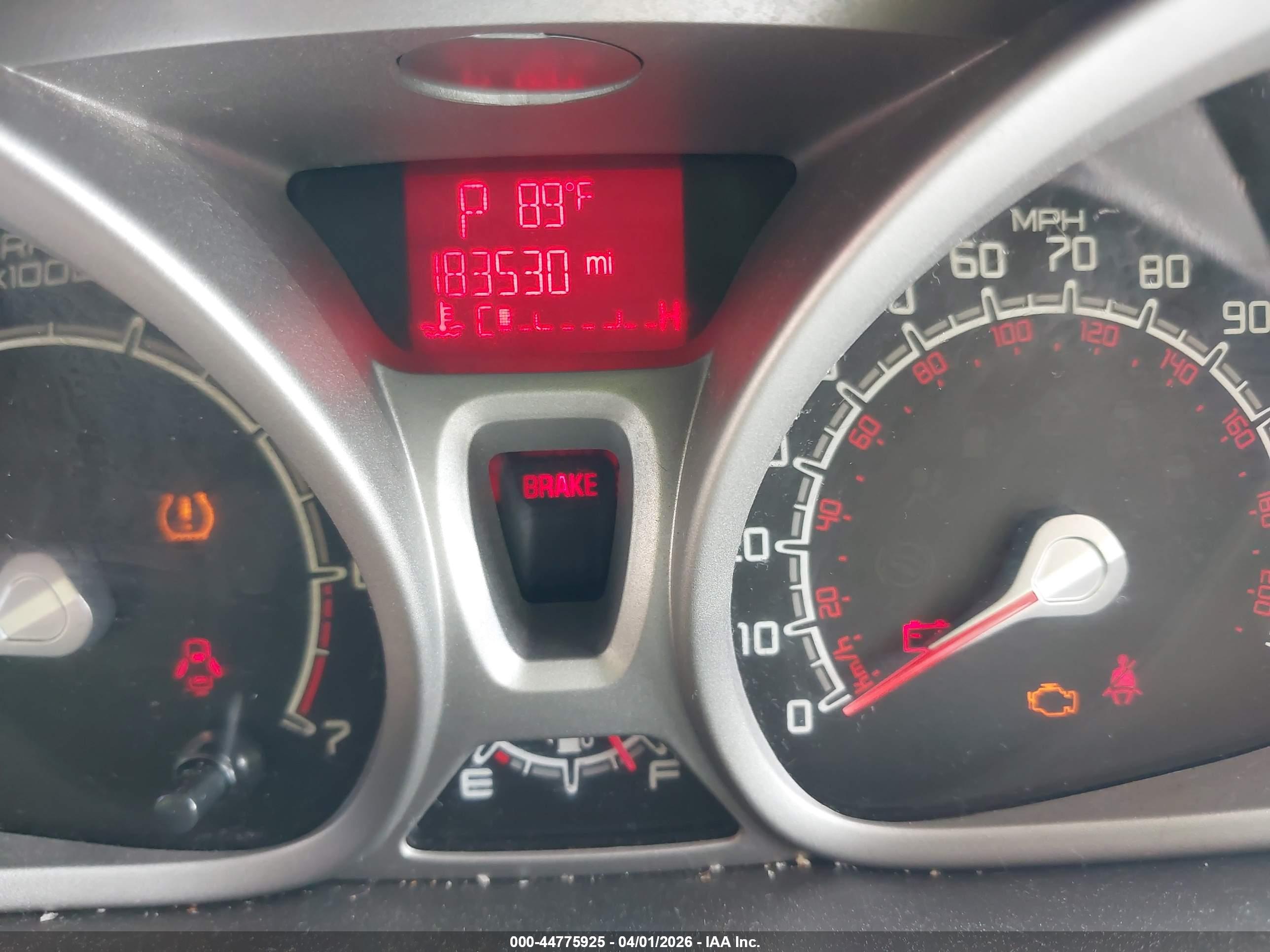 FORD FIESTA image 7