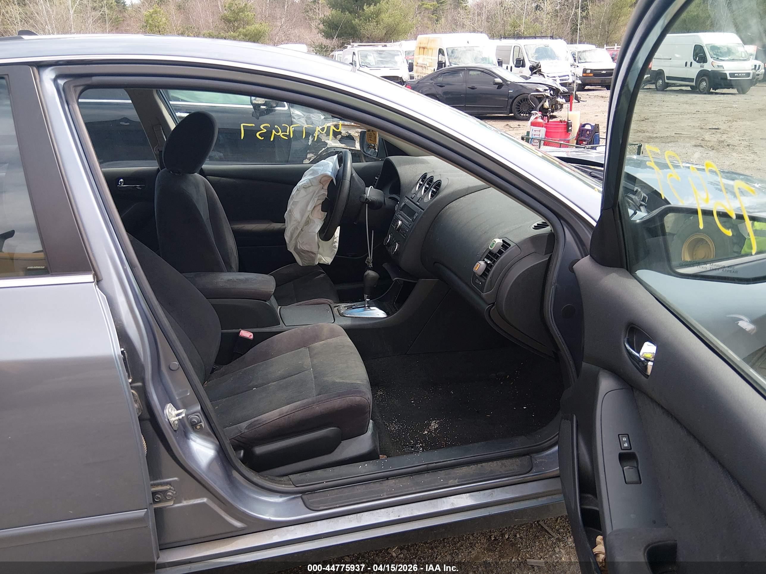 NISSAN ALTIMA image 5