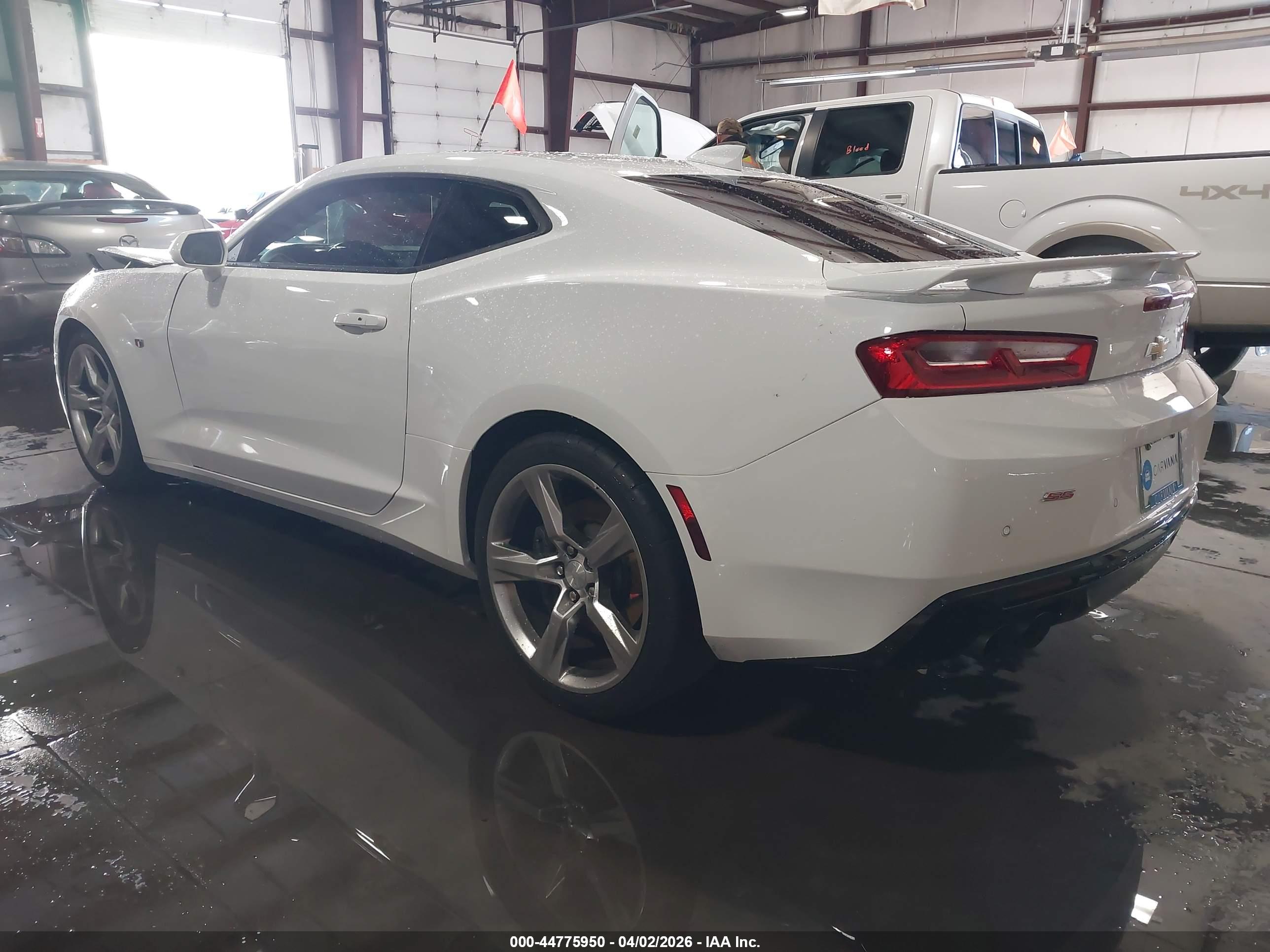CHEVROLET CAMARO image 3