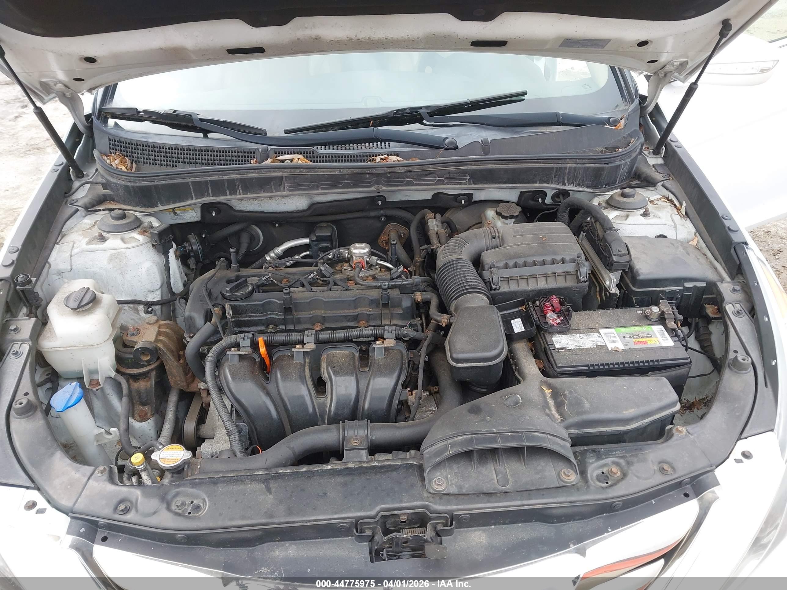 HYUNDAI SONATA image 10