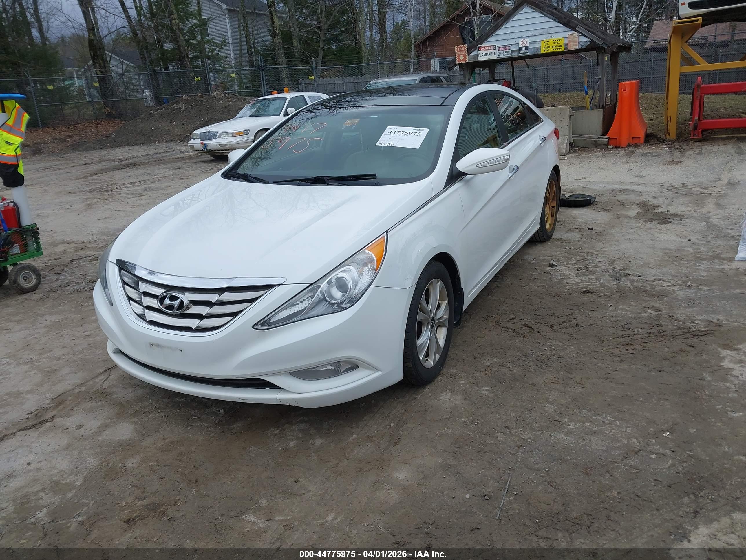 HYUNDAI SONATA image 2