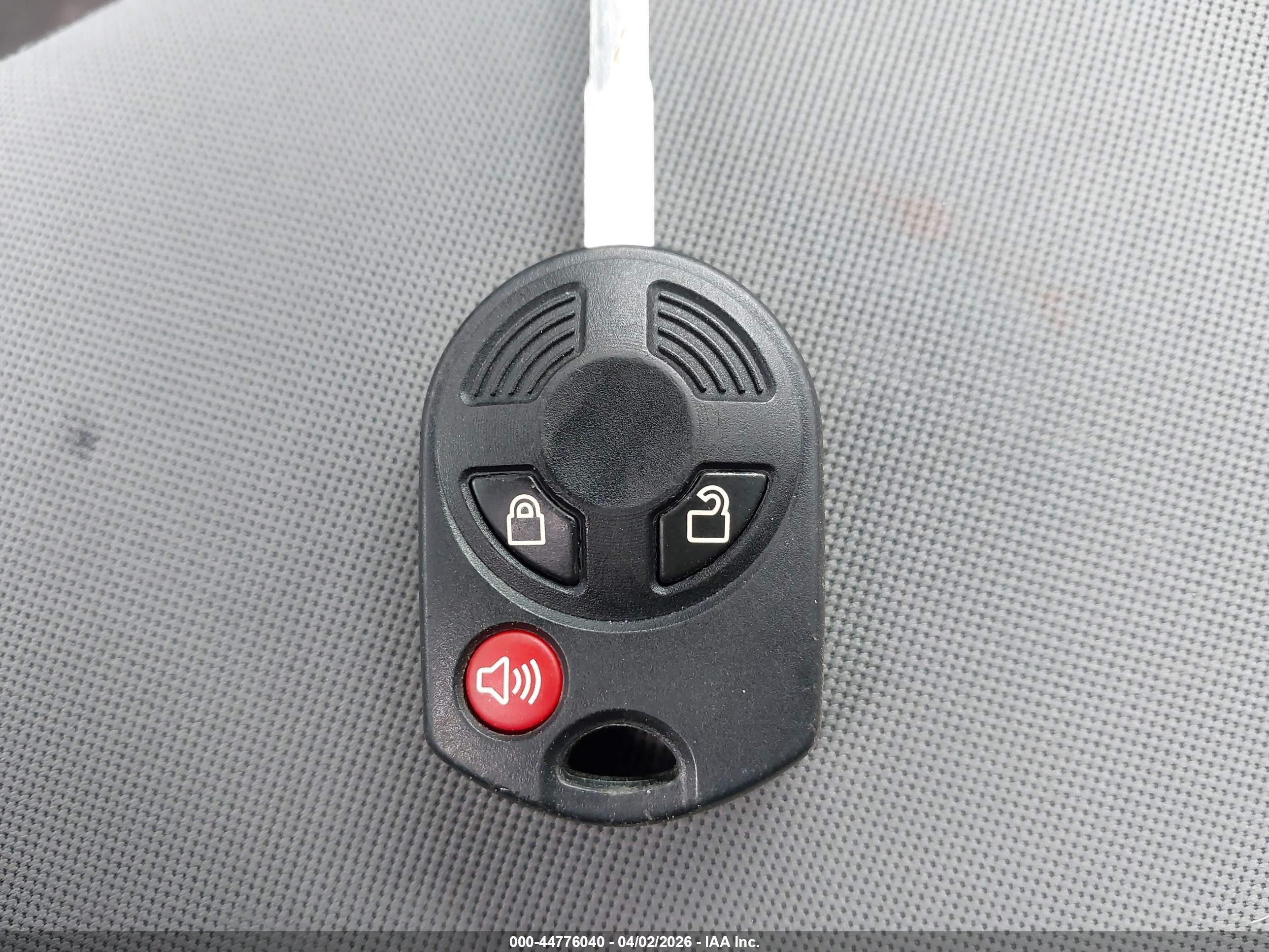 FORD ESCAPE image 11