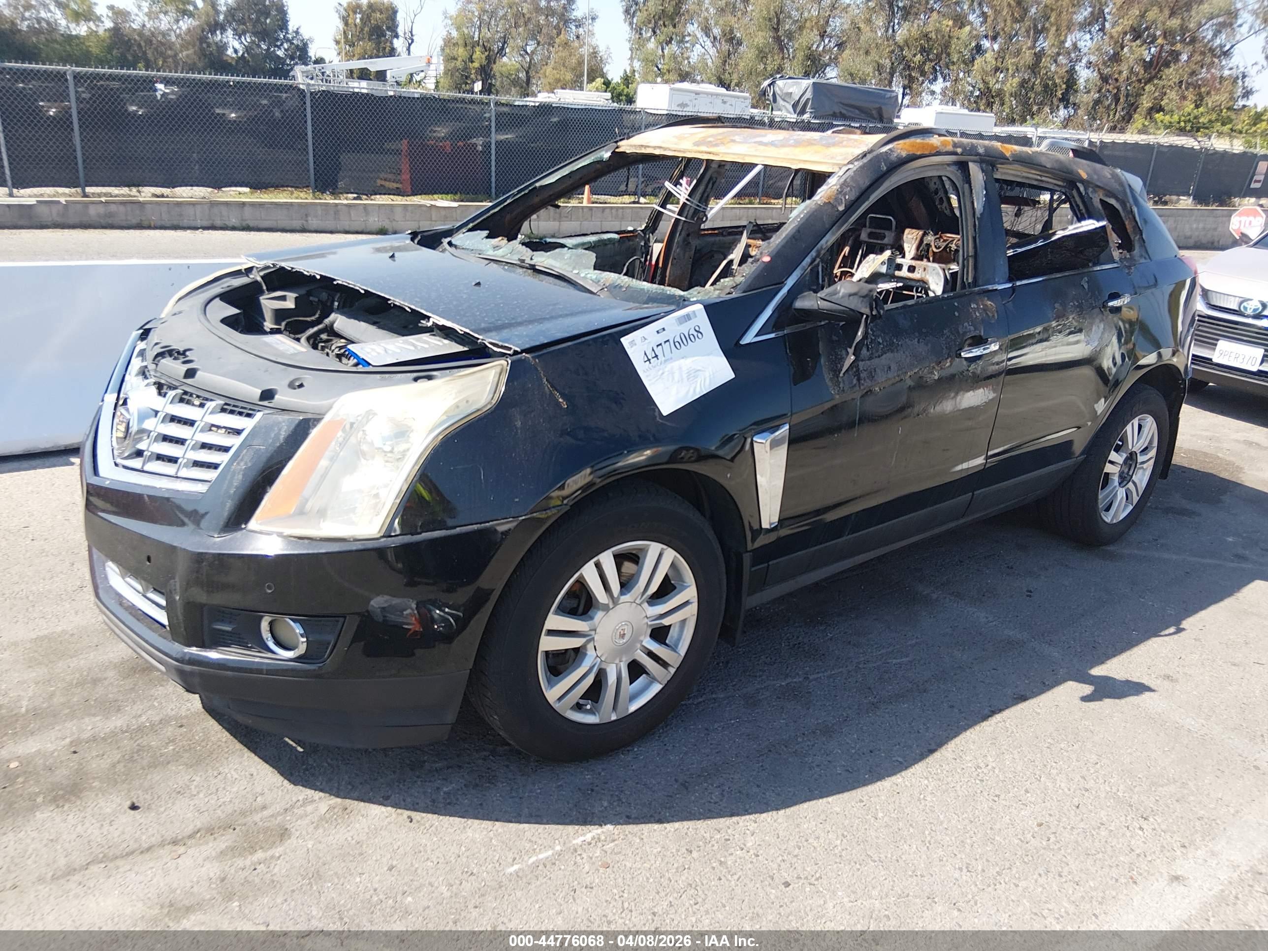 CADILLAC SRX image 2