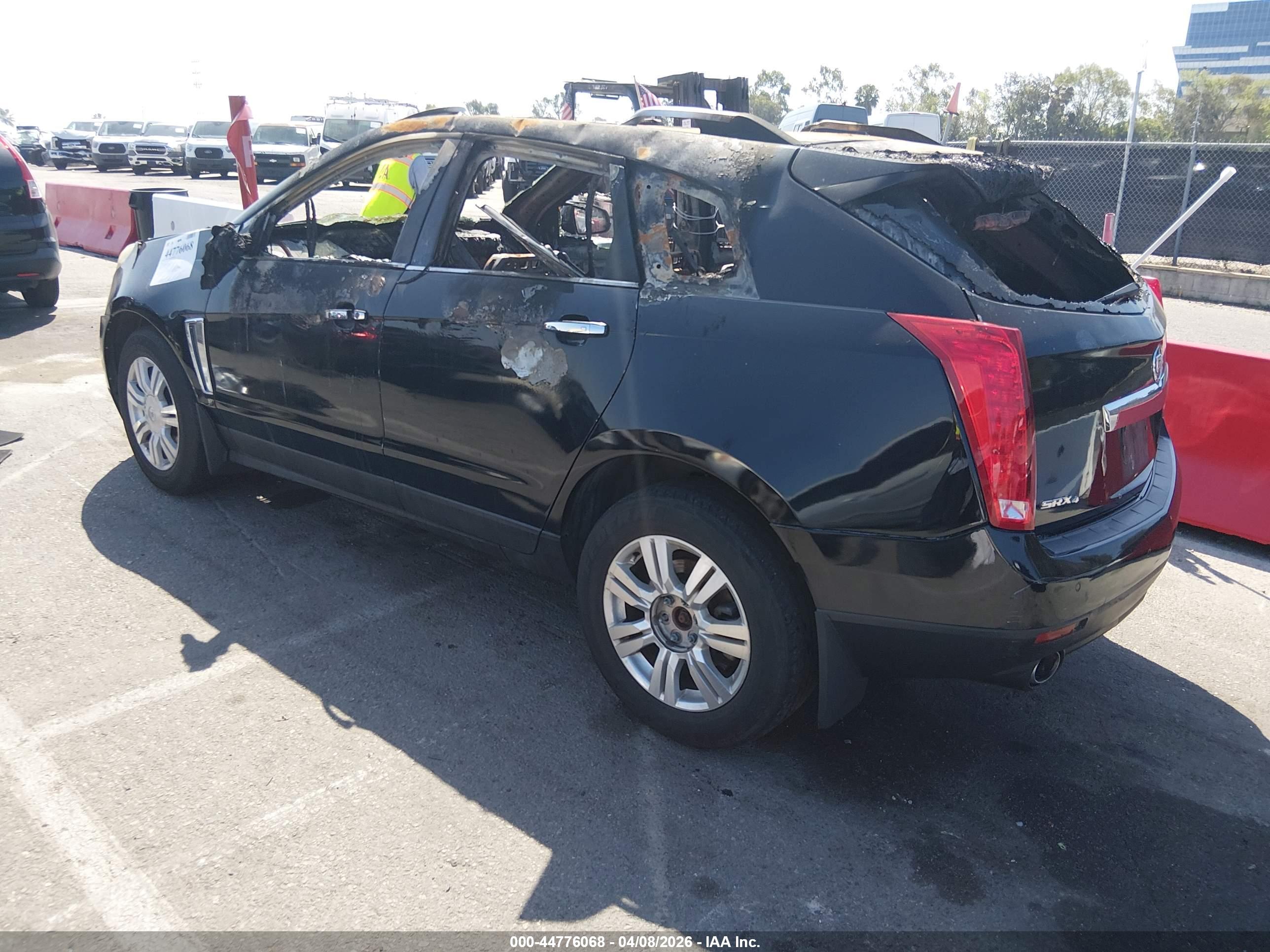 CADILLAC SRX image 3