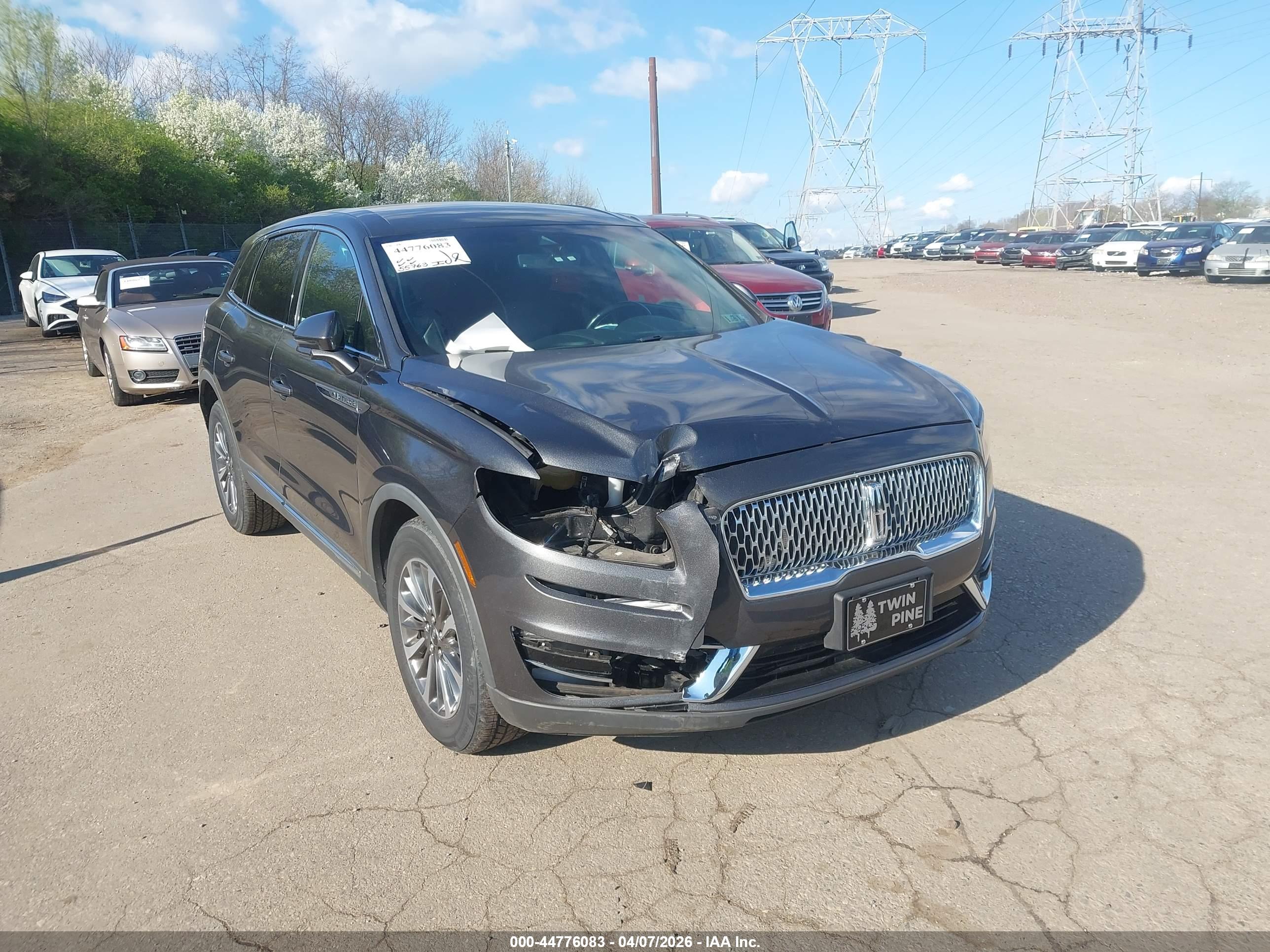 LINCOLN NAUTILUS image 6