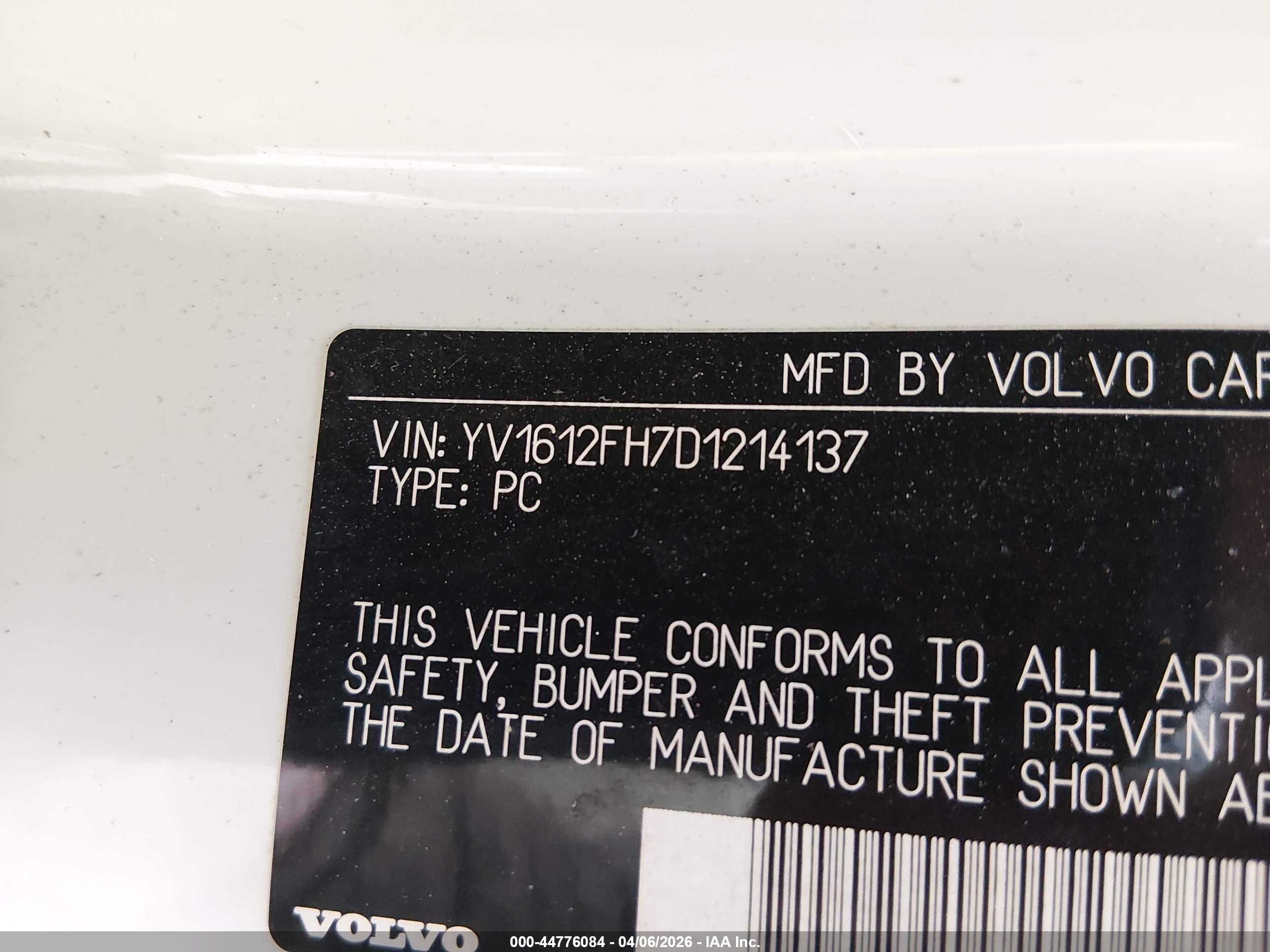 VOLVO S60 image 9