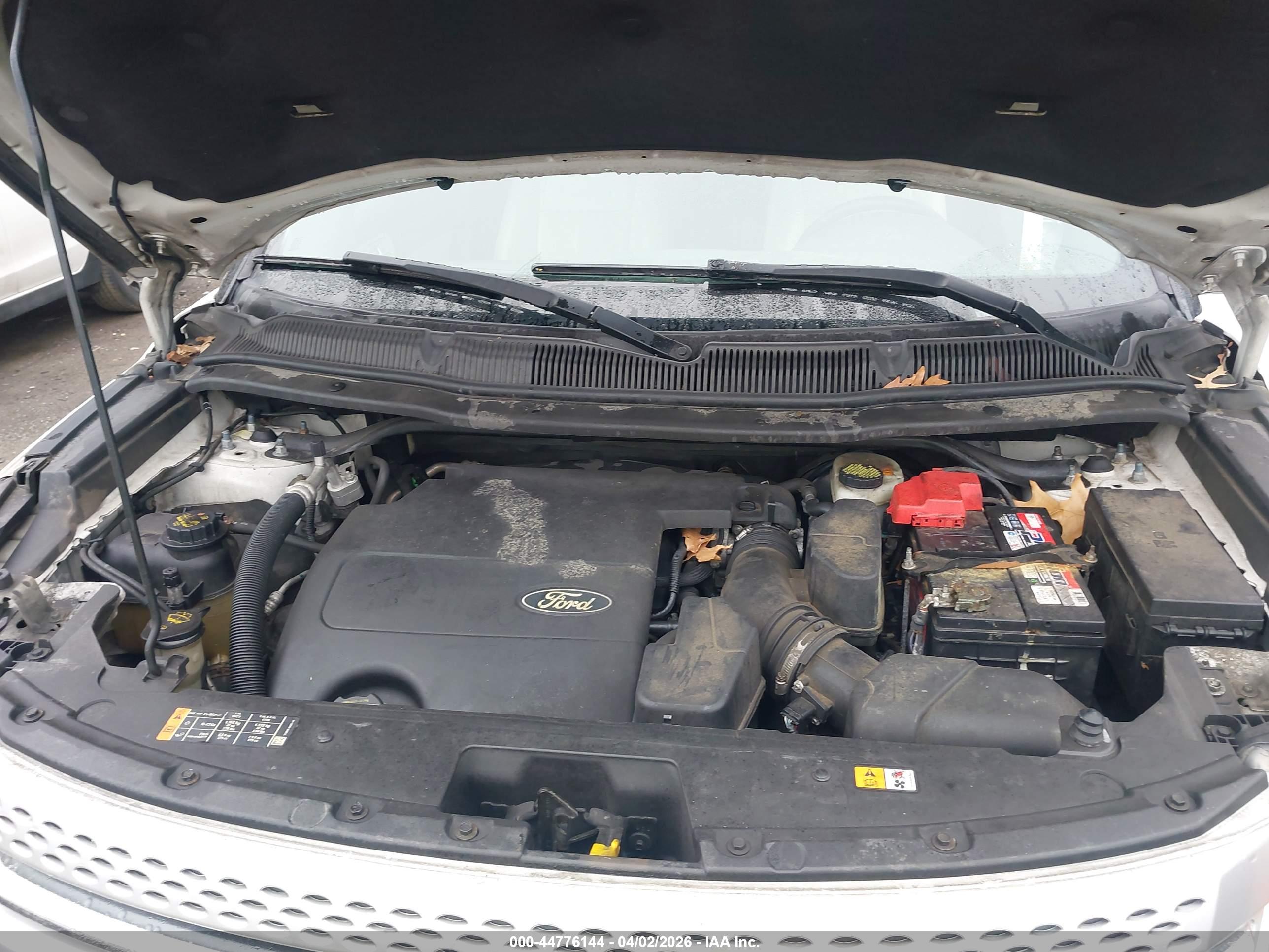 FORD EXPLORER image 10