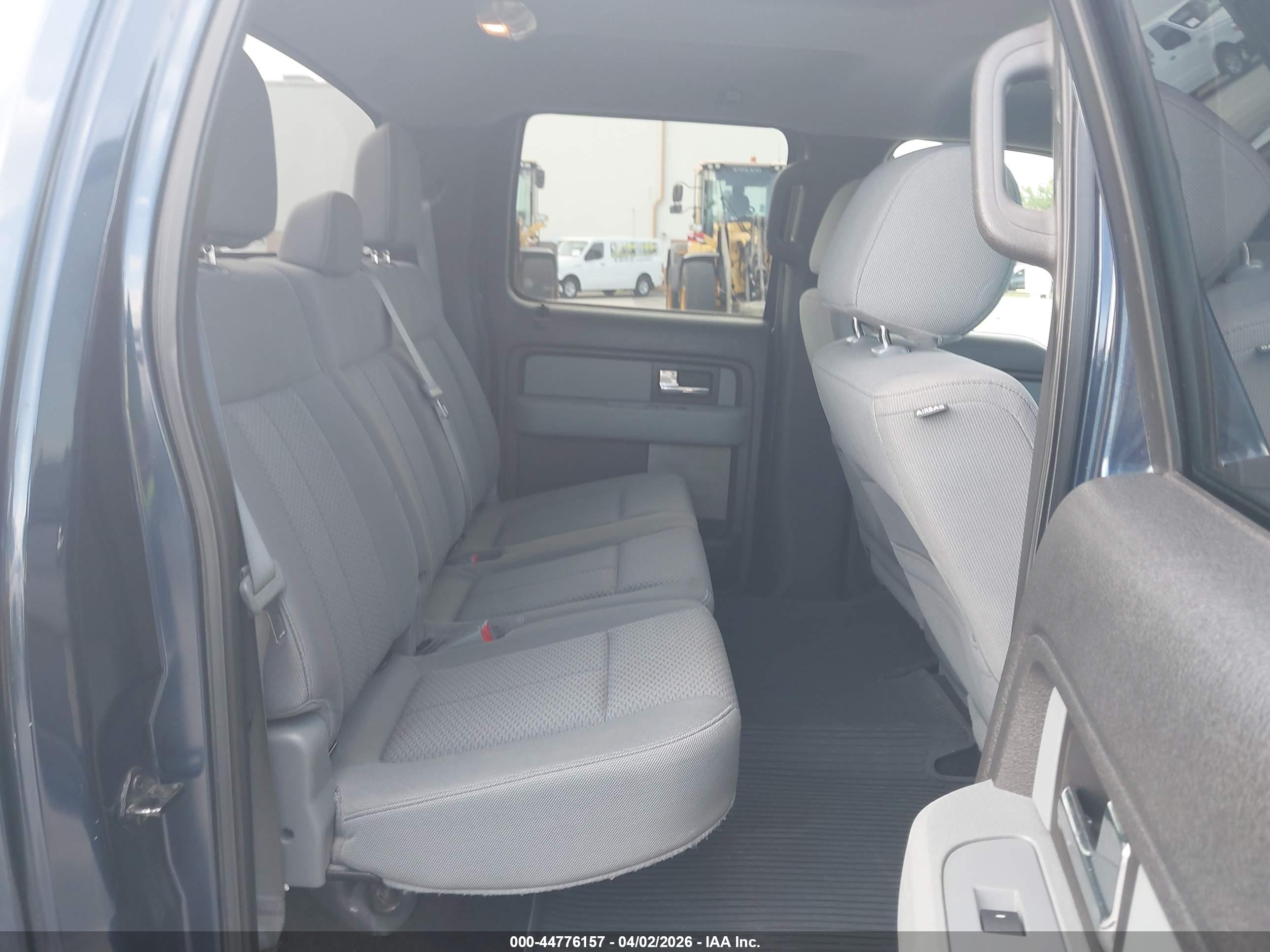 FORD F-150 image 8
