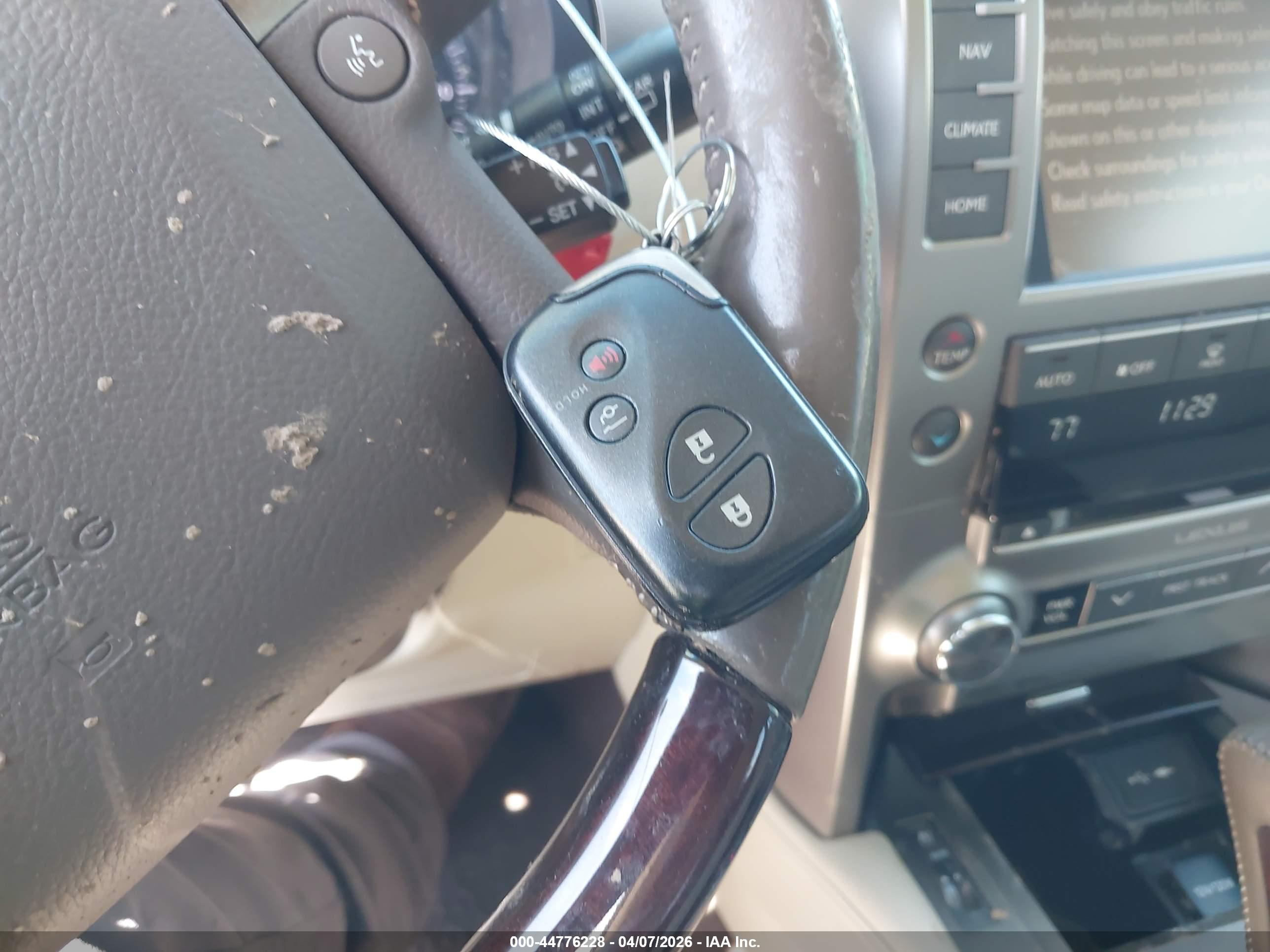 LEXUS GX image 11