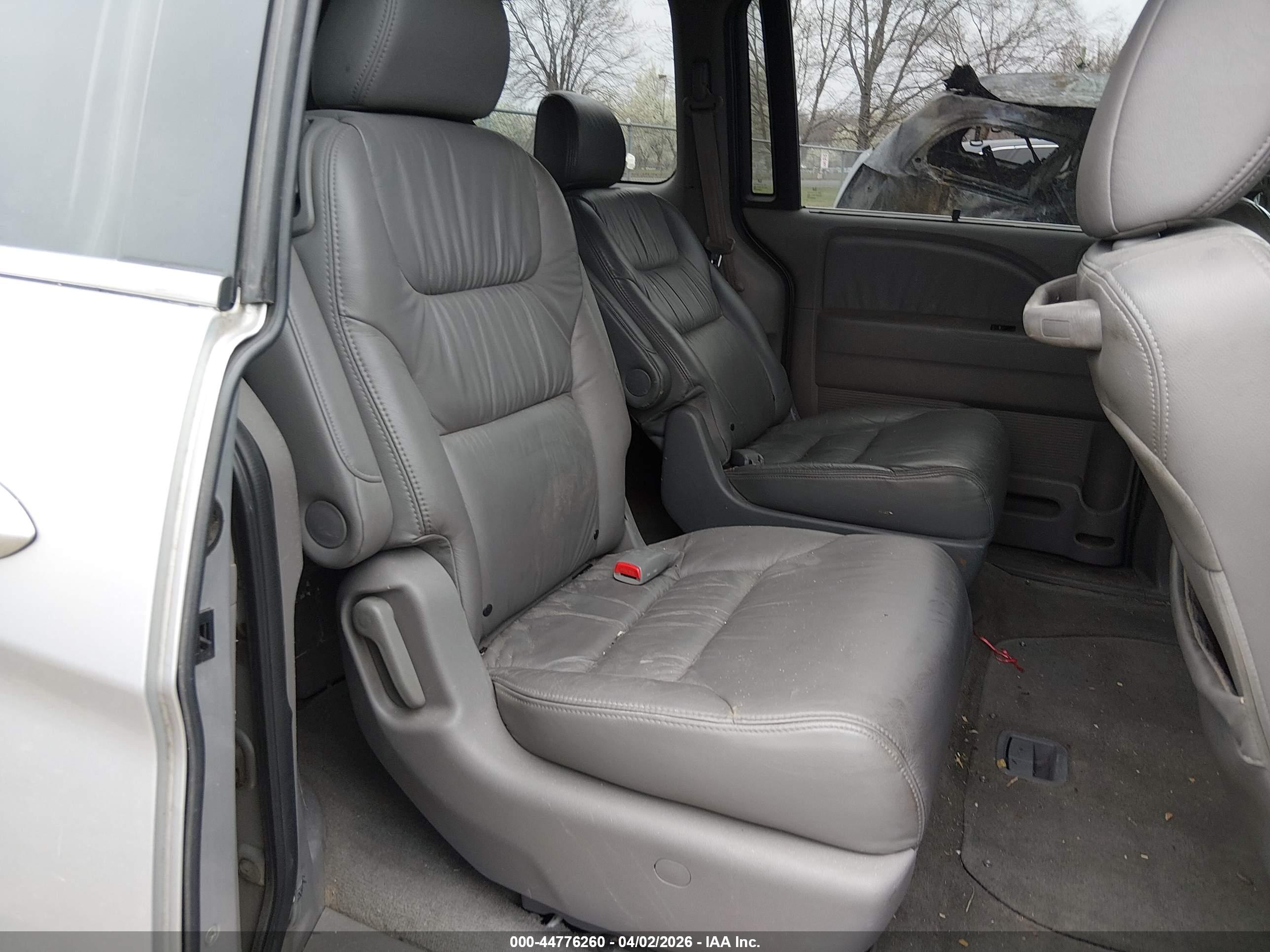HONDA ODYSSEY image 8