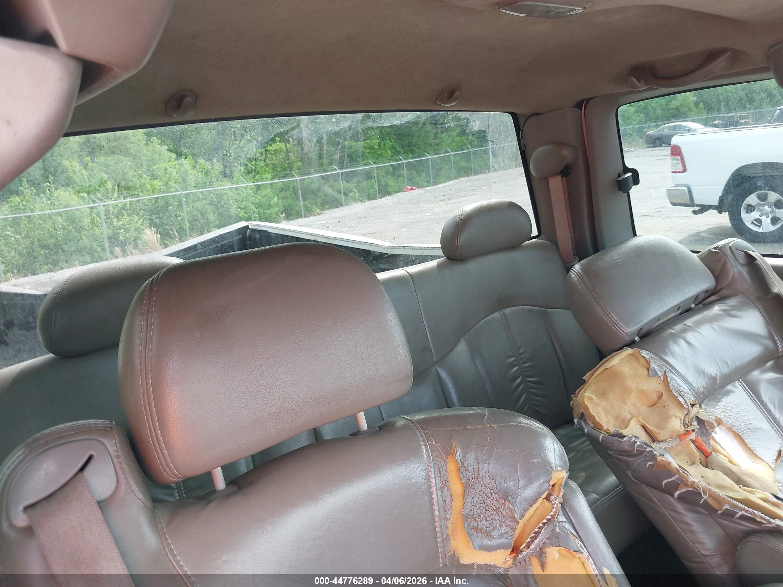 GMC SIERRA image 8