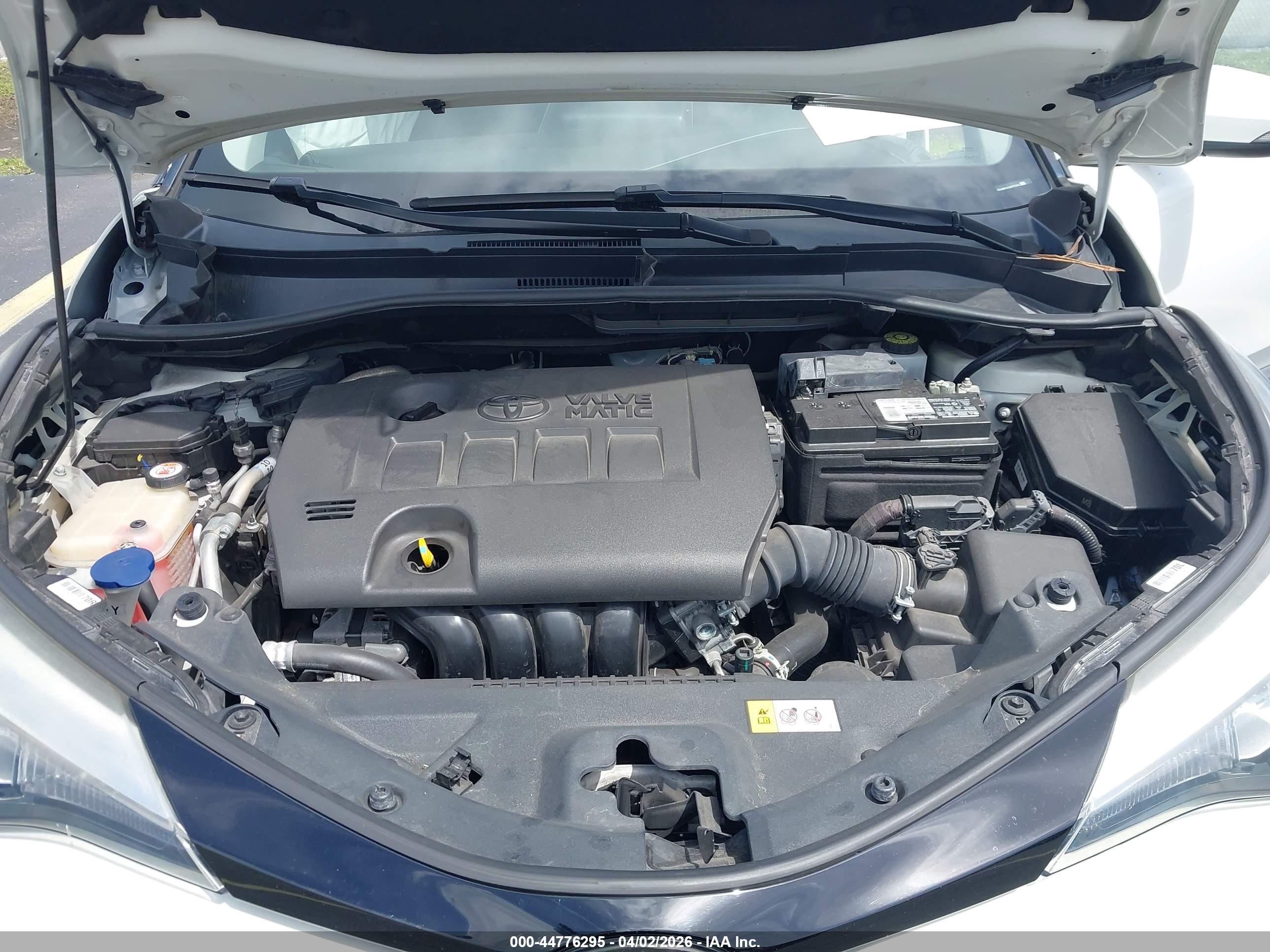 TOYOTA C-HR image 10