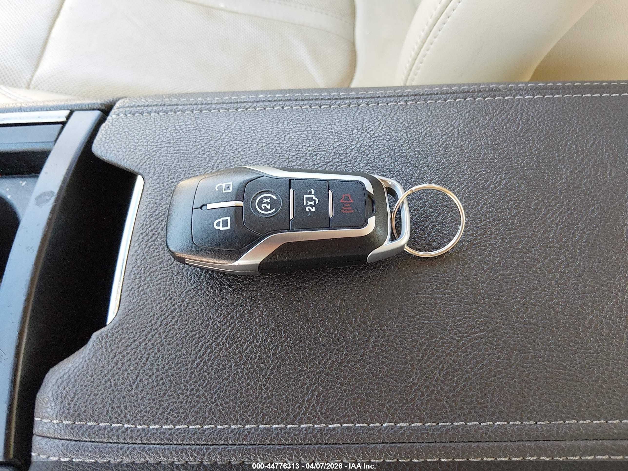 LINCOLN MKZ image 11