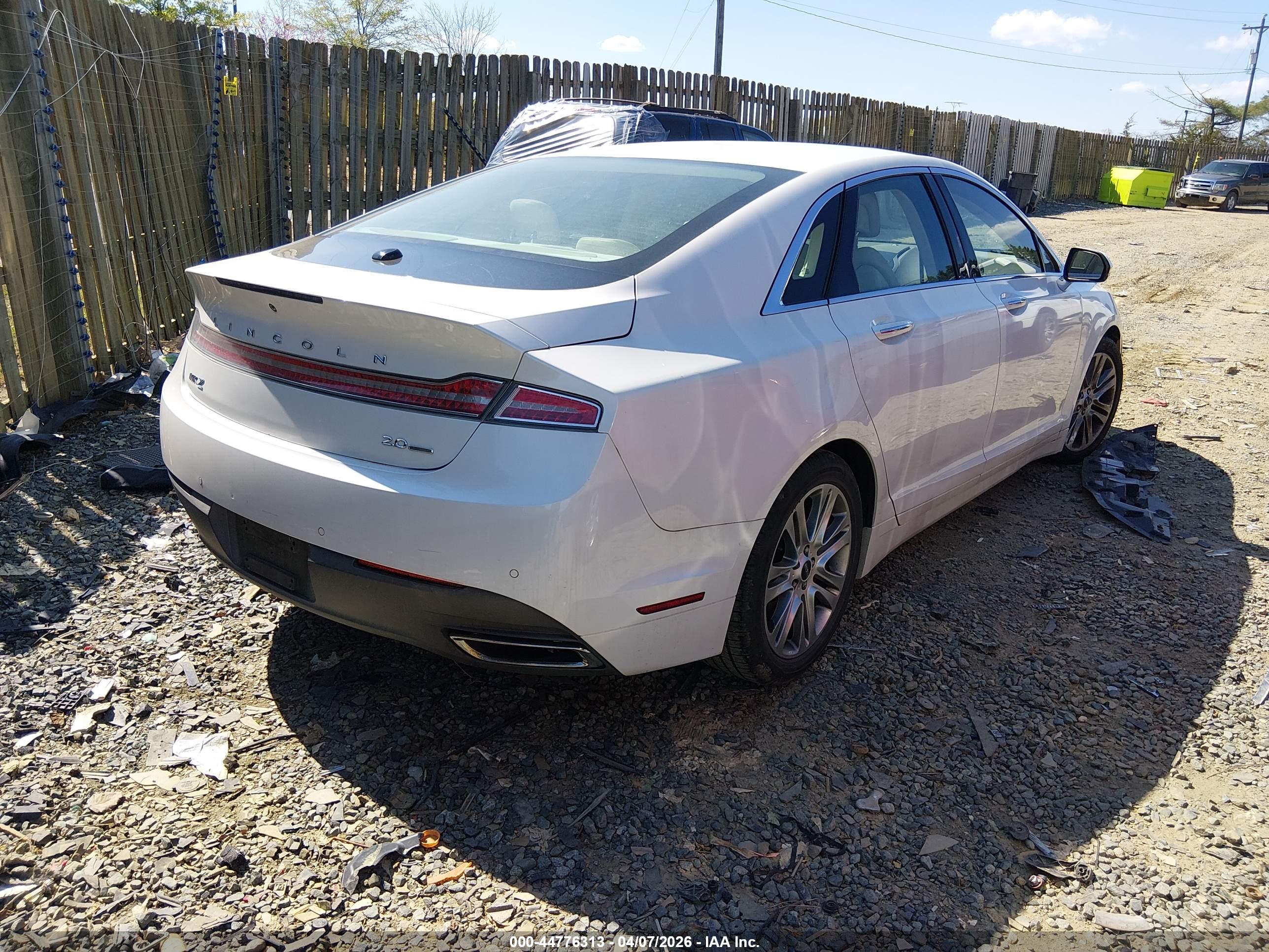 LINCOLN MKZ image 4