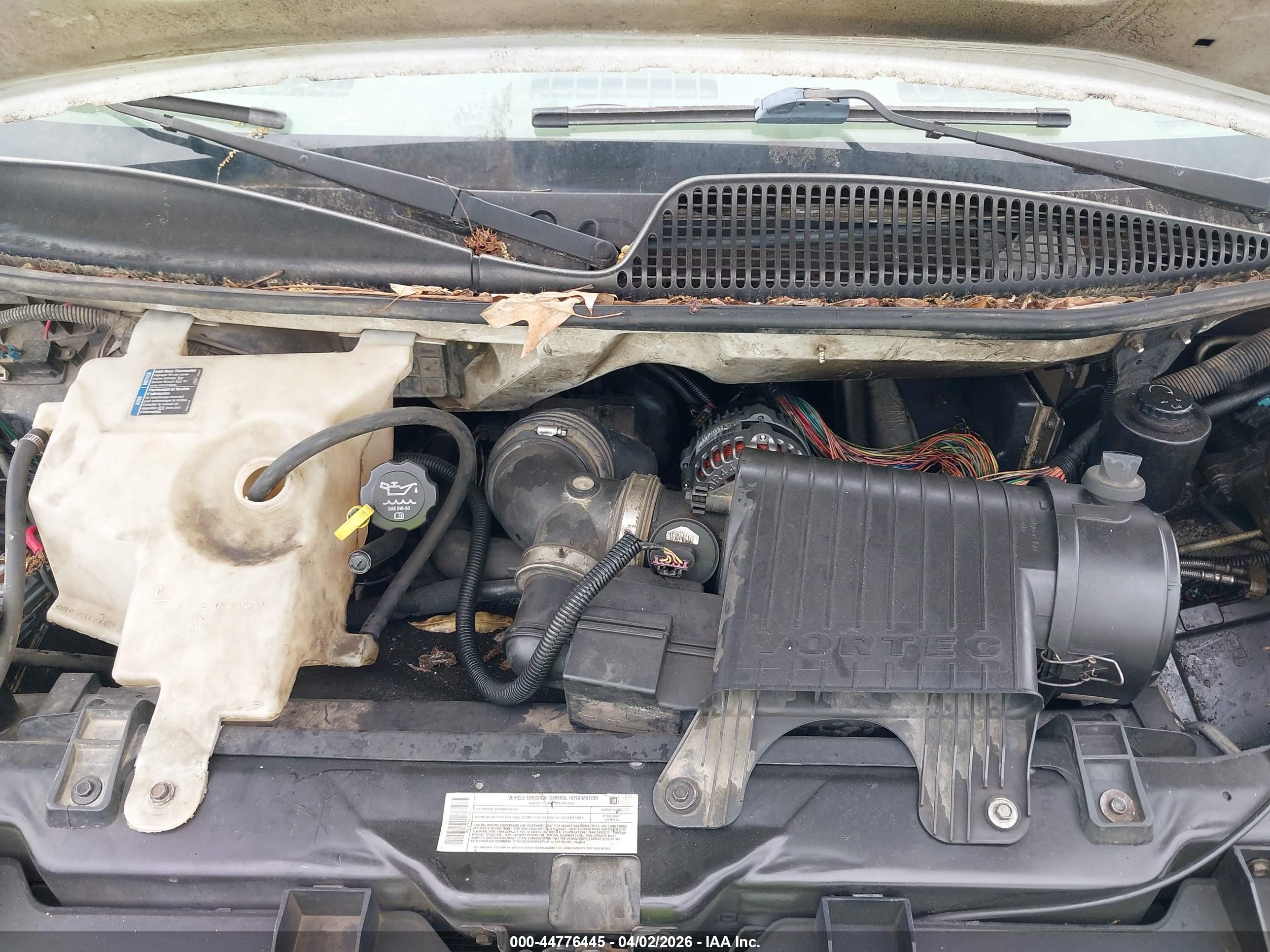 CHEVROLET EXPRESS image 10
