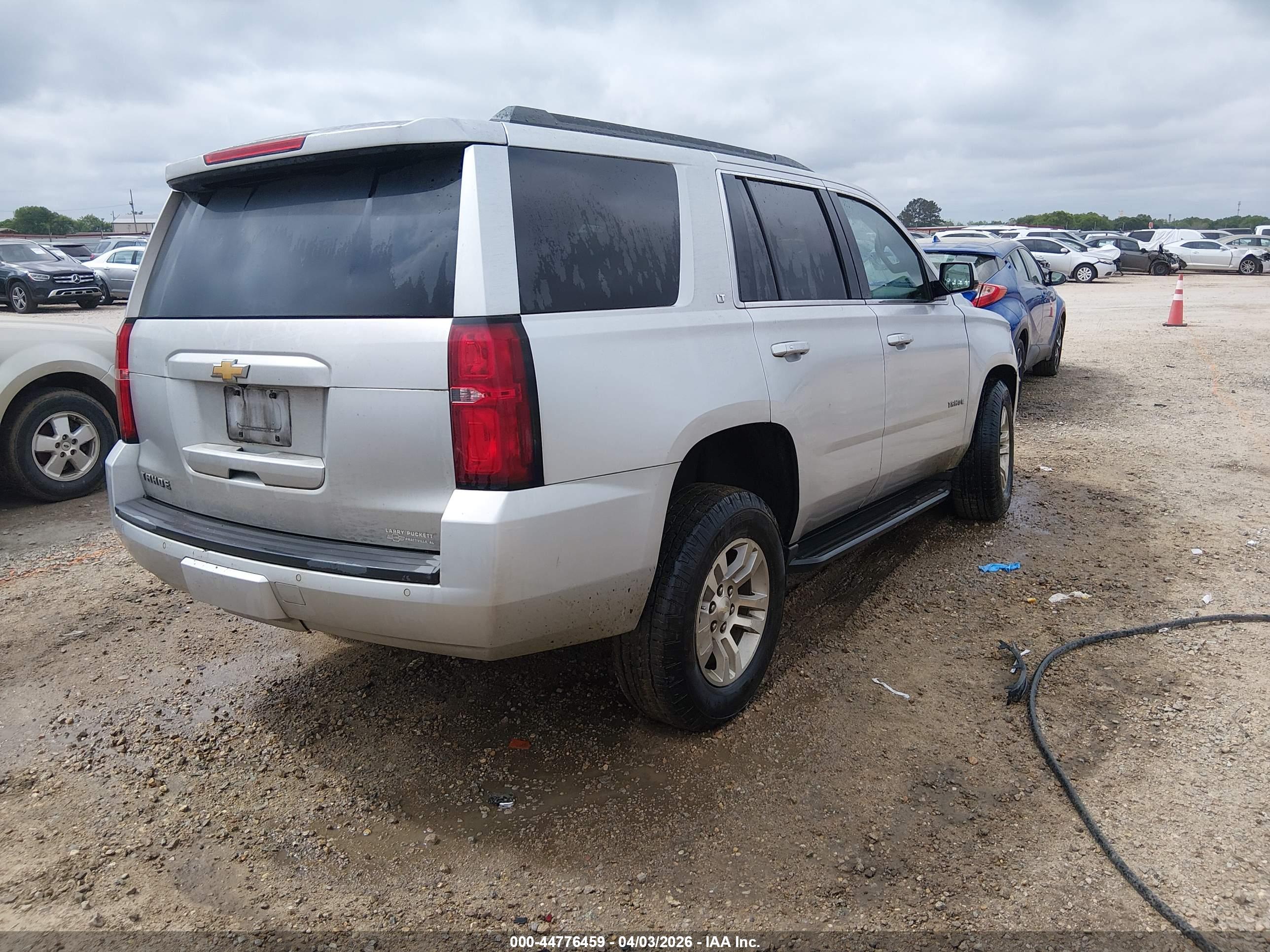 CHEVROLET TAHOE image 4