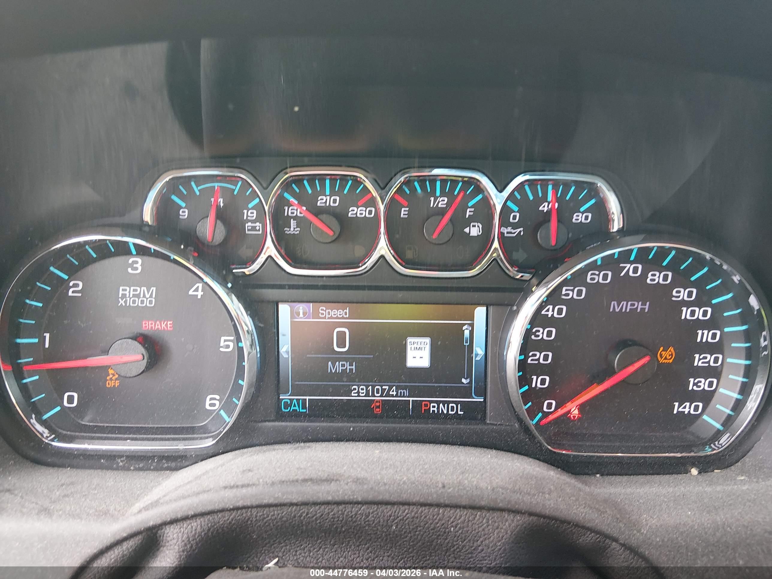 CHEVROLET TAHOE image 7