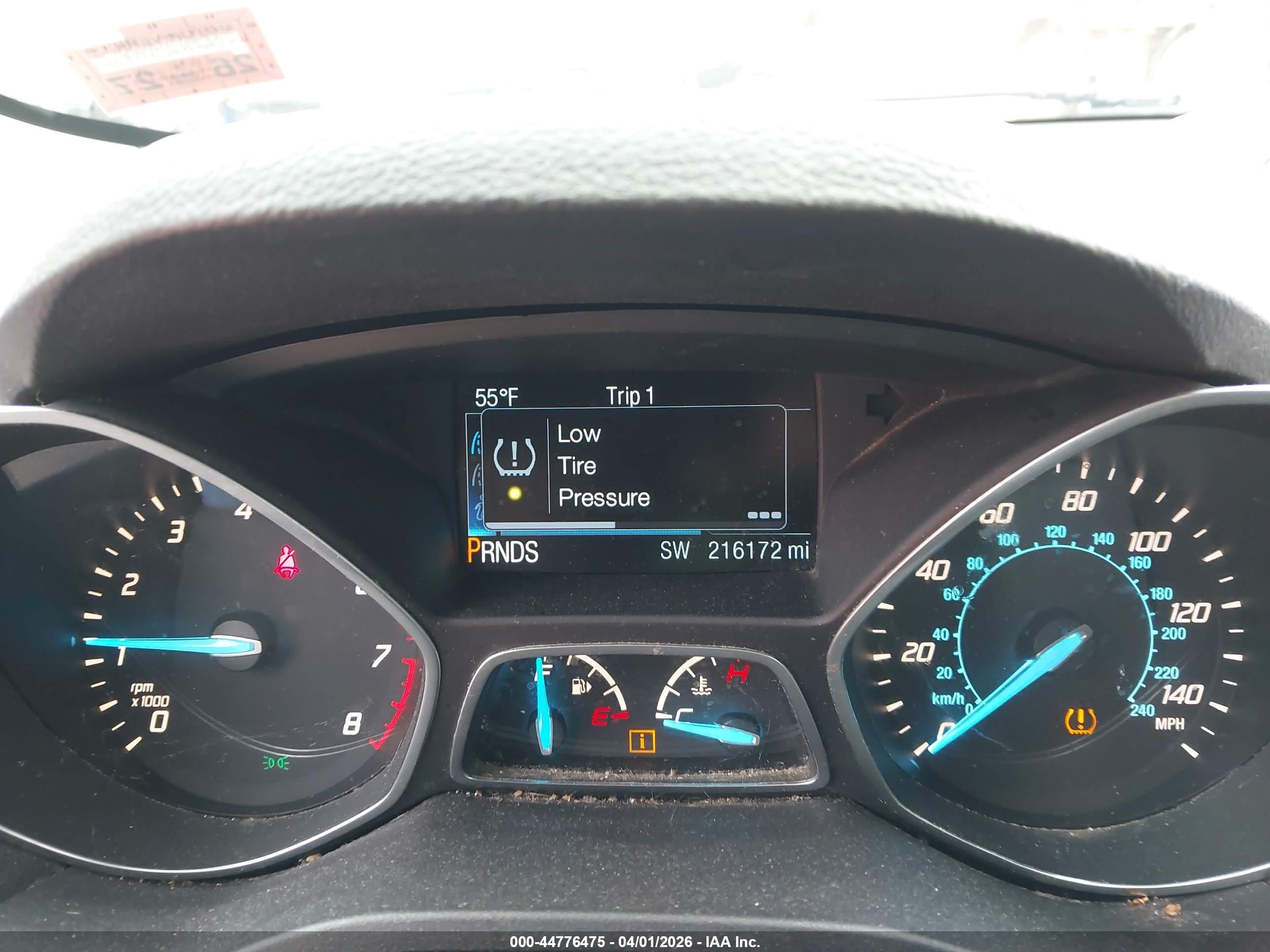 FORD ESCAPE image 7