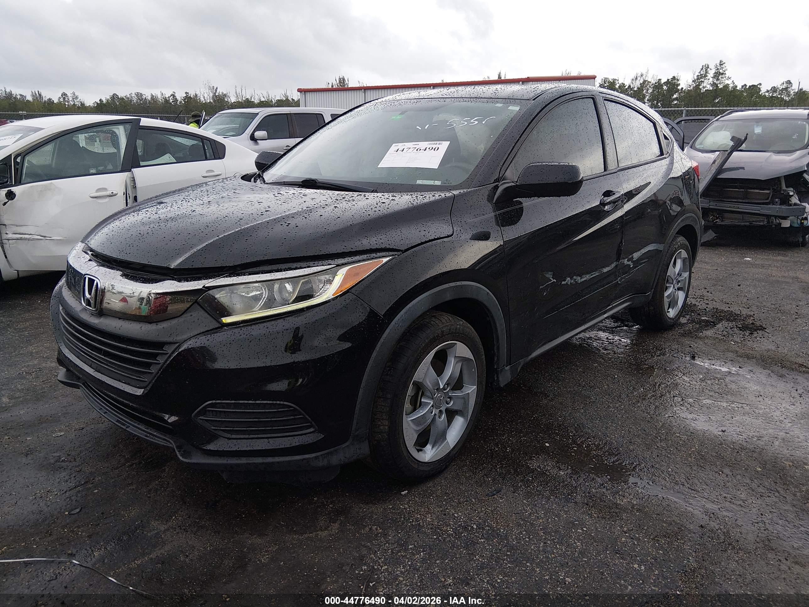 HONDA HR-V image 2