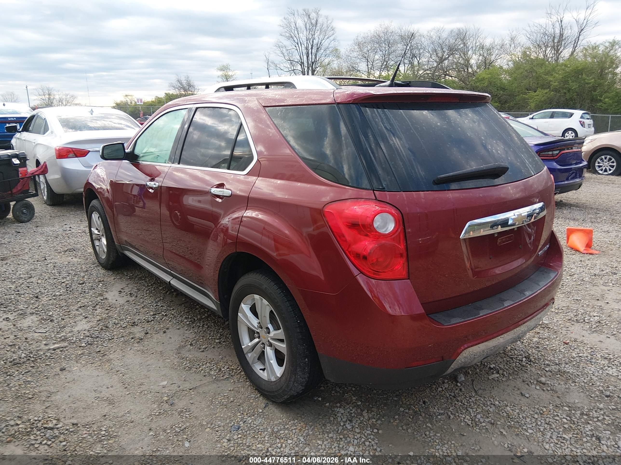 CHEVROLET EQUINOX image 3