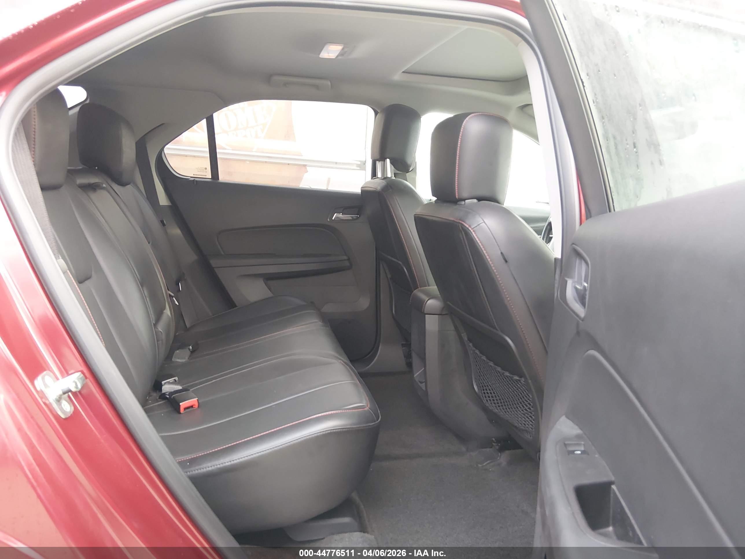 CHEVROLET EQUINOX image 8