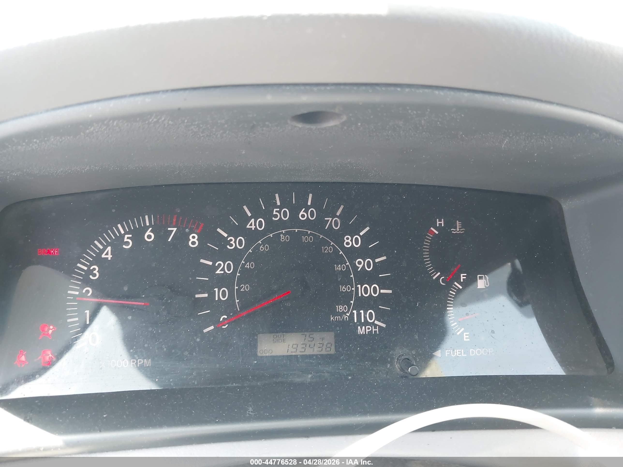 TOYOTA COROLLA image 7