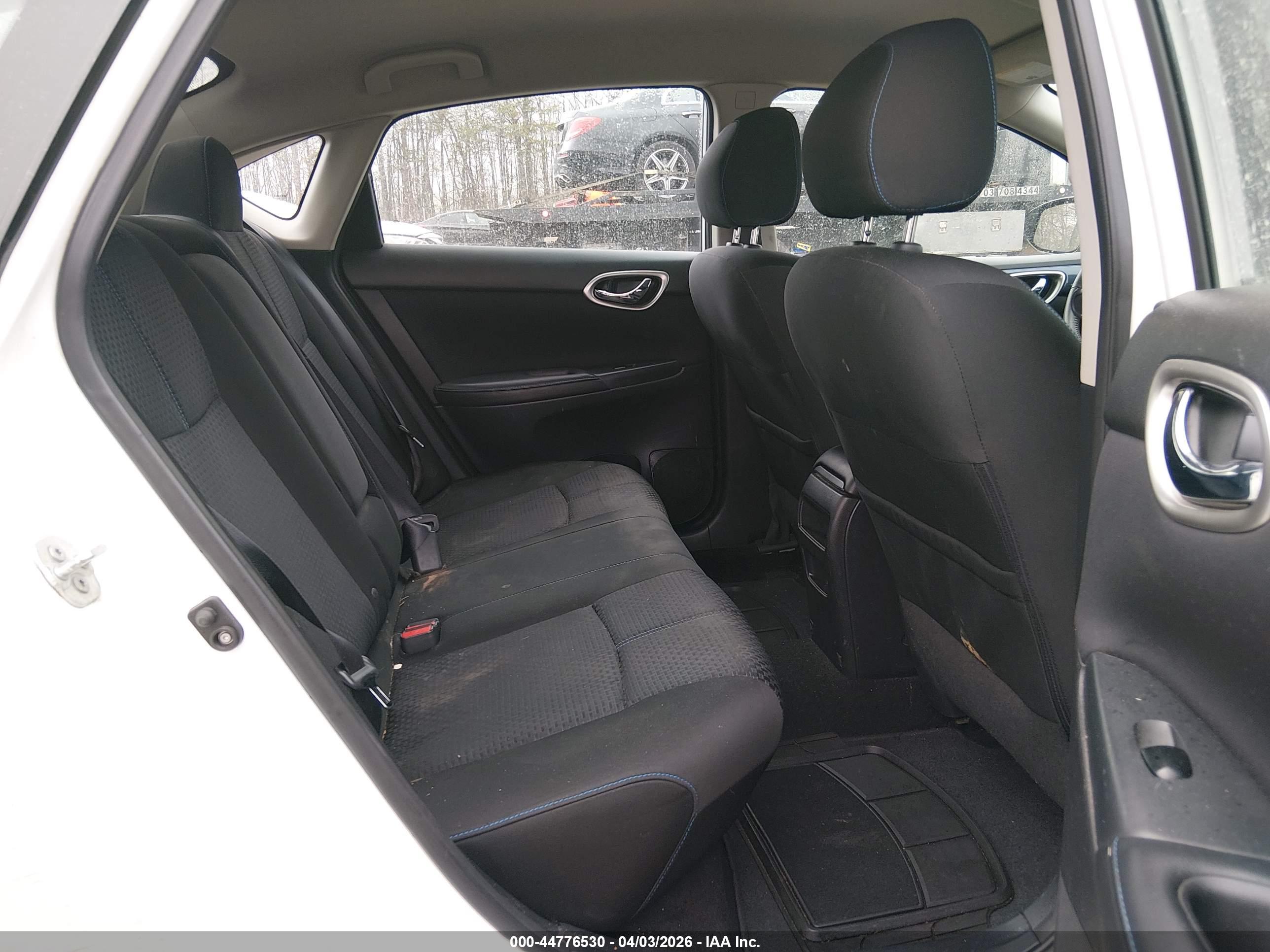 NISSAN SENTRA image 8