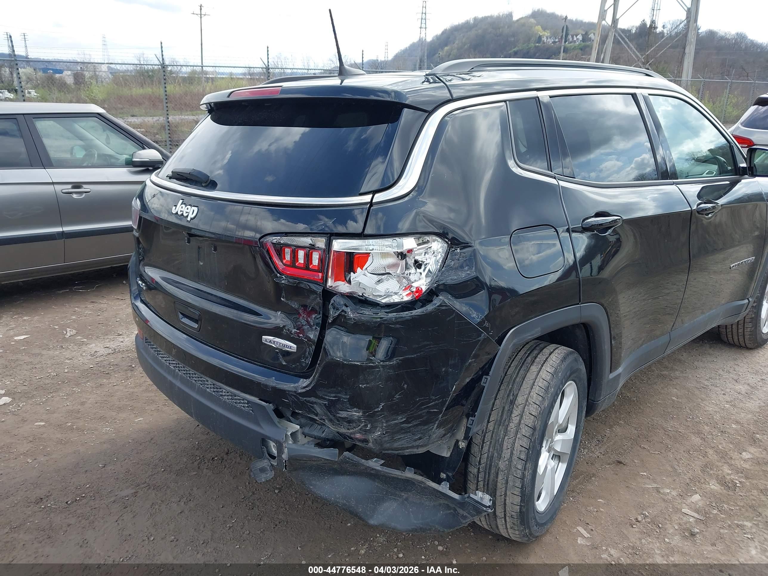 JEEP COMPASS image 6