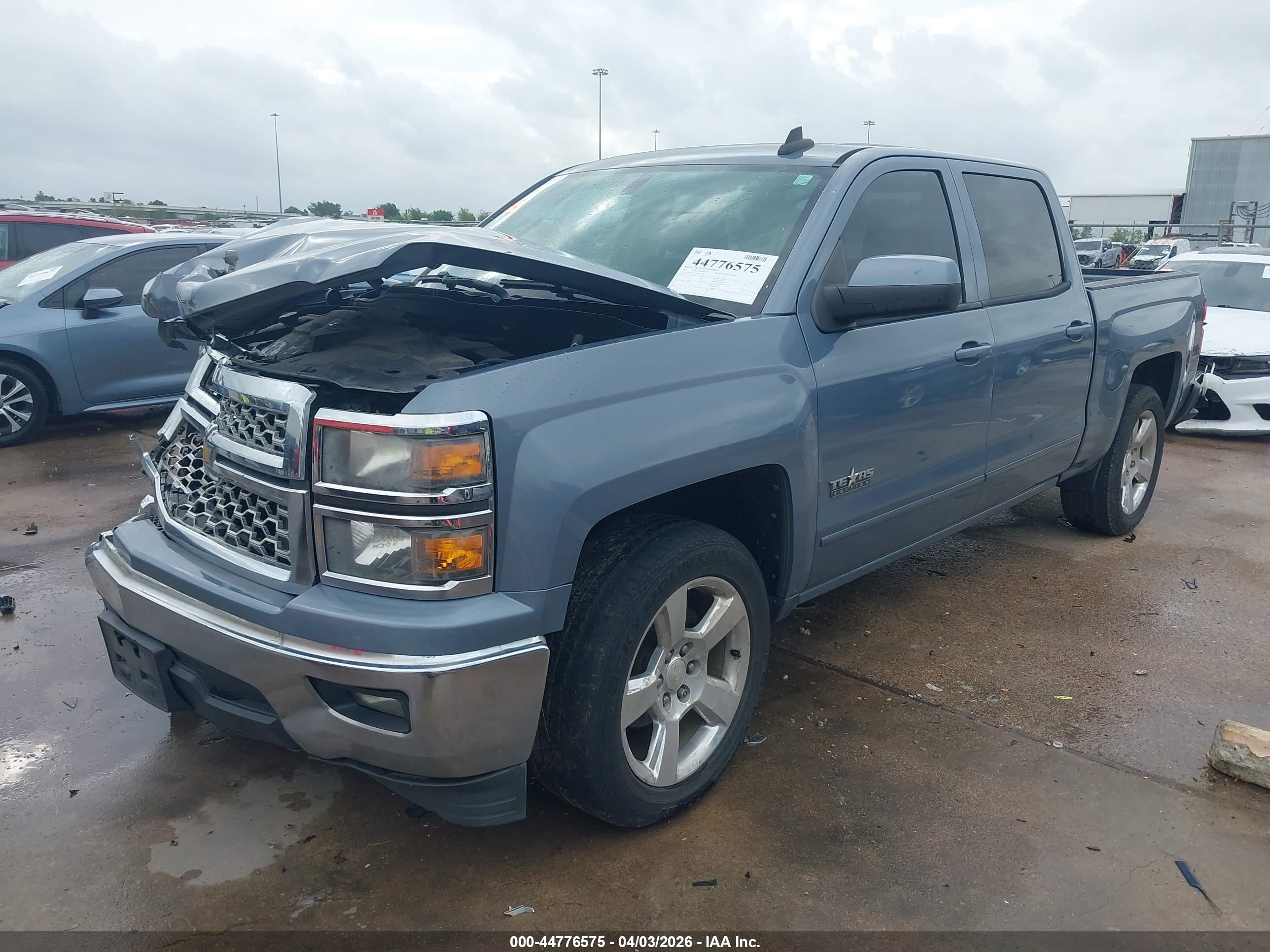 CHEVROLET SILVERADO image 2