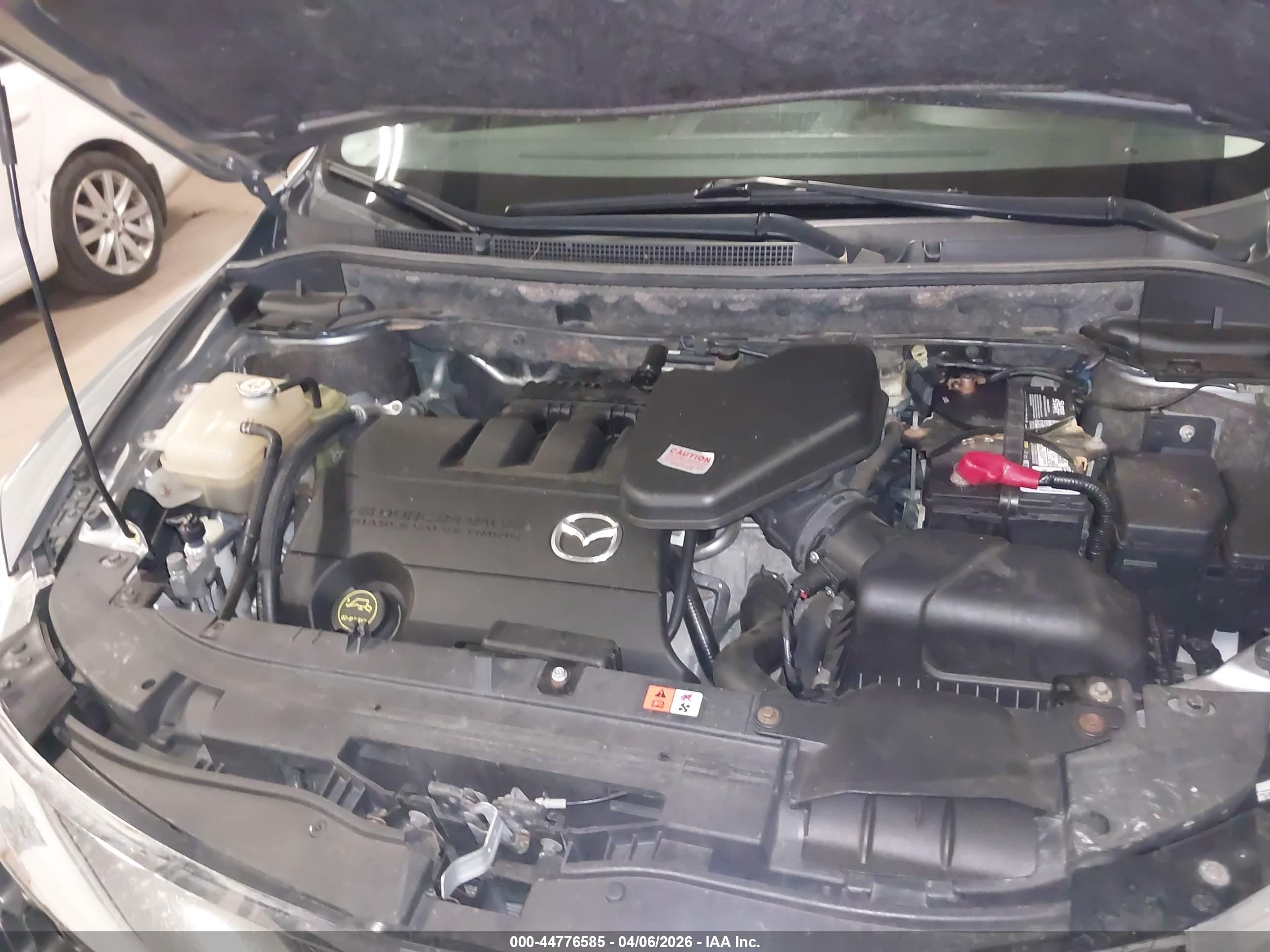 MAZDA CX-9 image 10