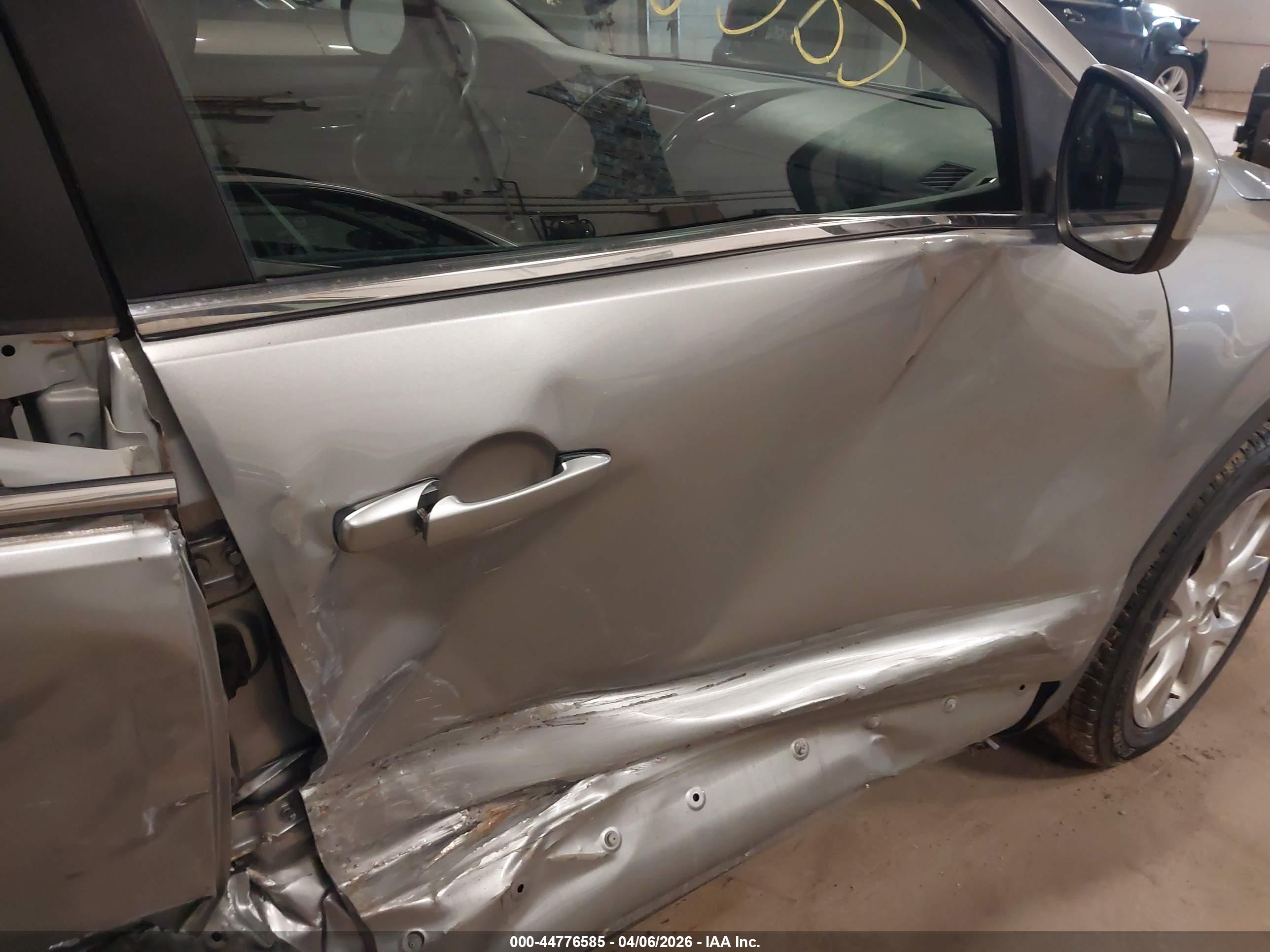 MAZDA CX-9 image 5