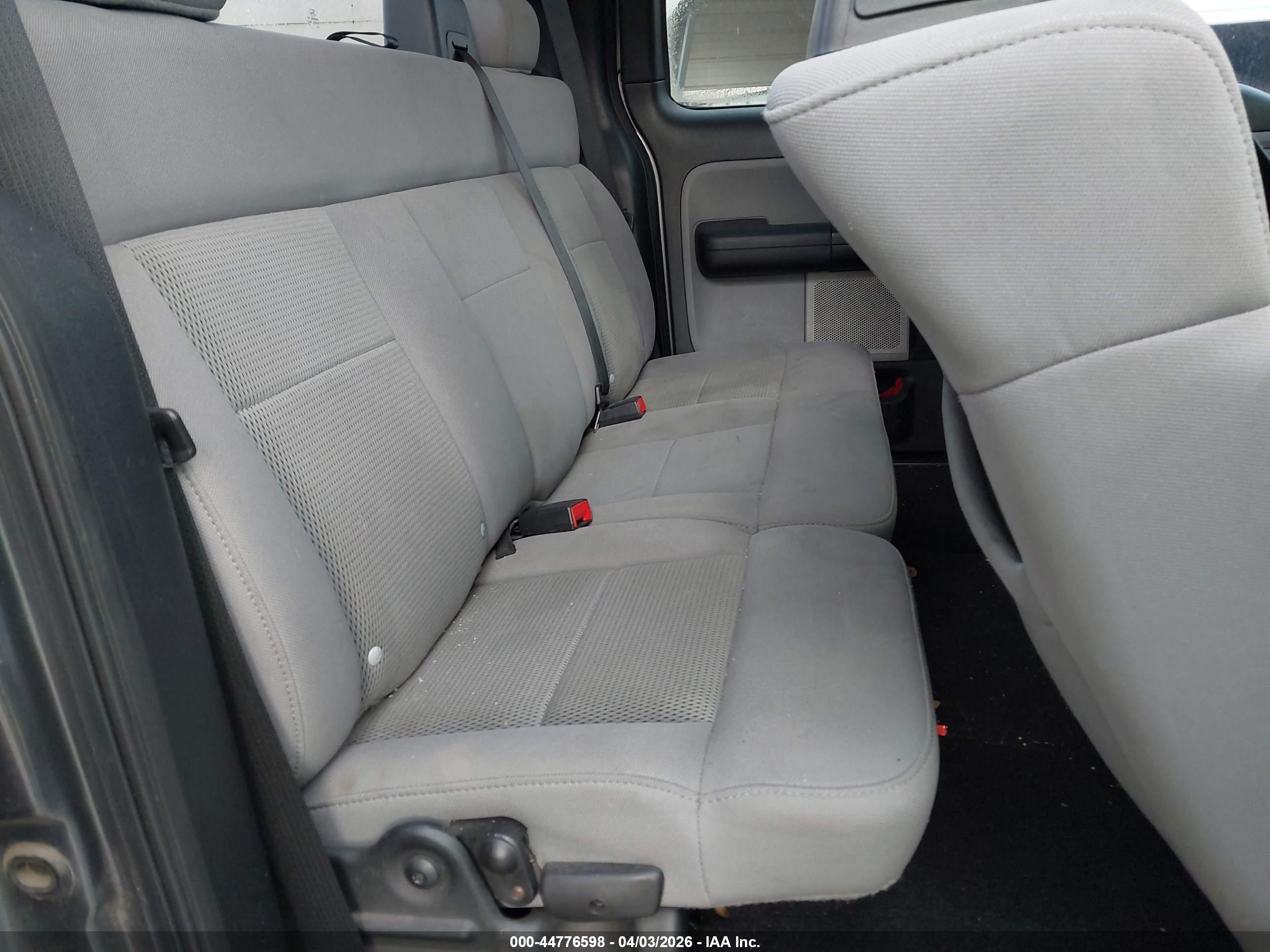 FORD F-150 image 8