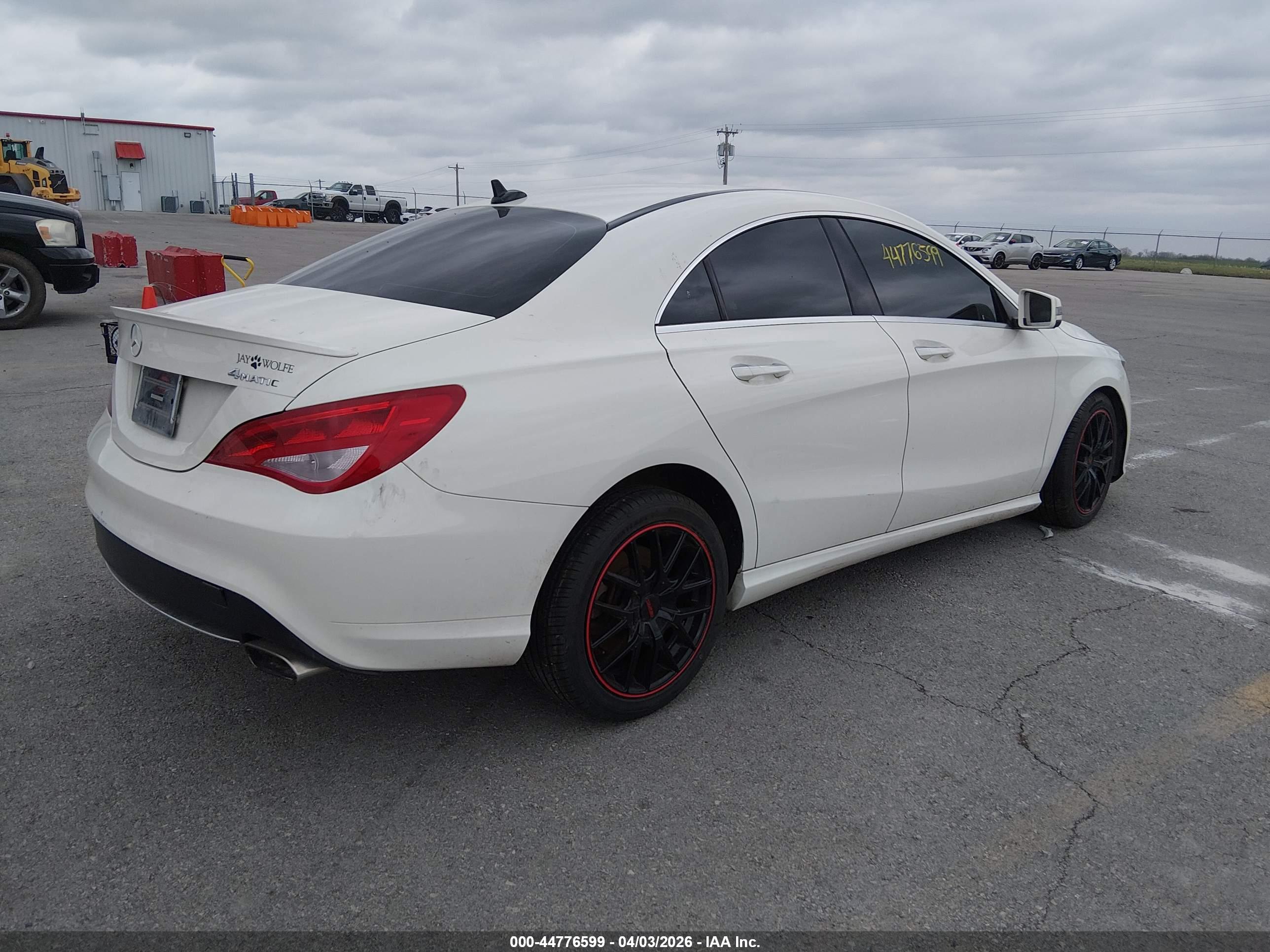 MERCEDES-BENZ CLA image 4