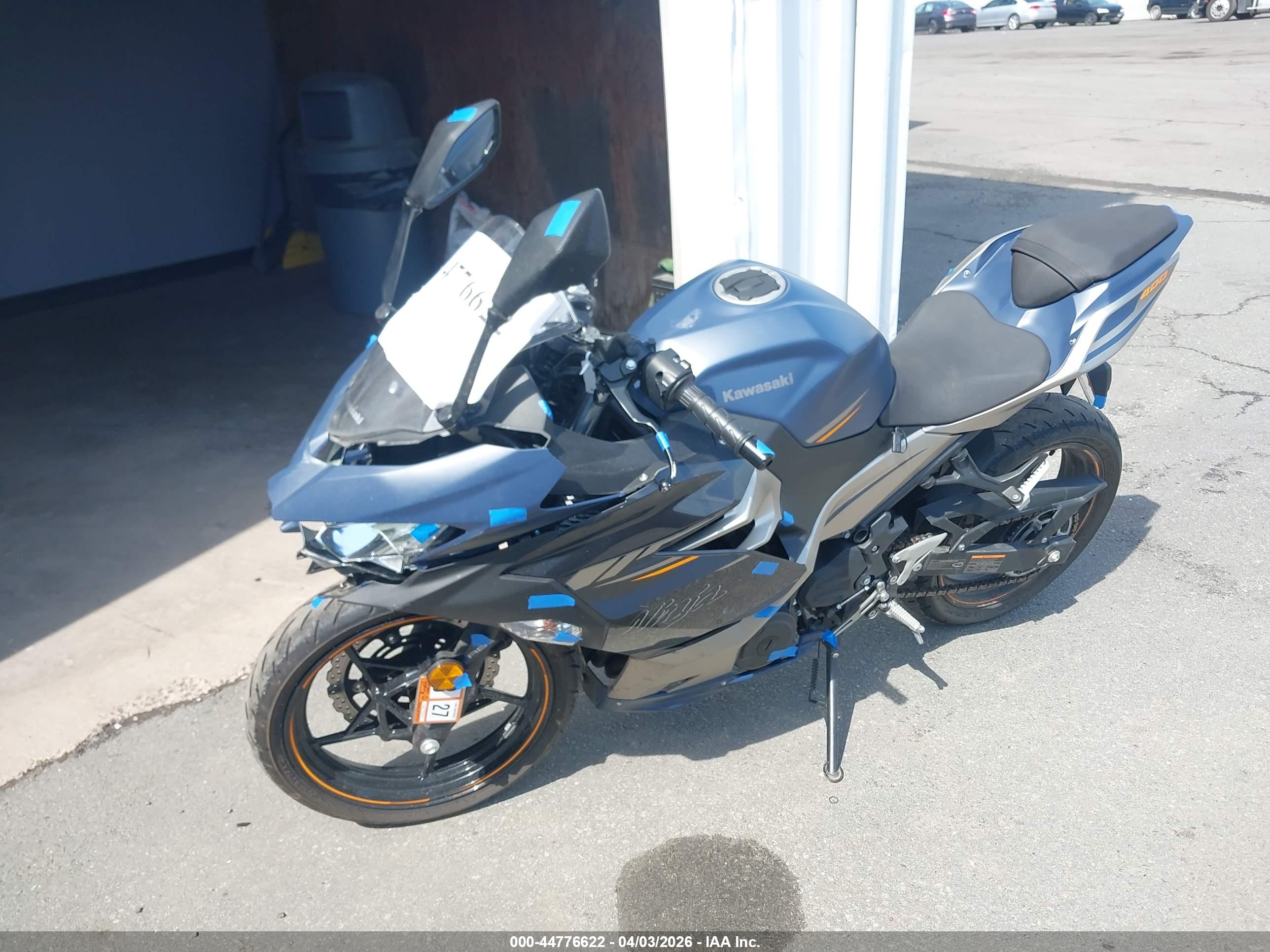 KAWASAKI EX400 image 2