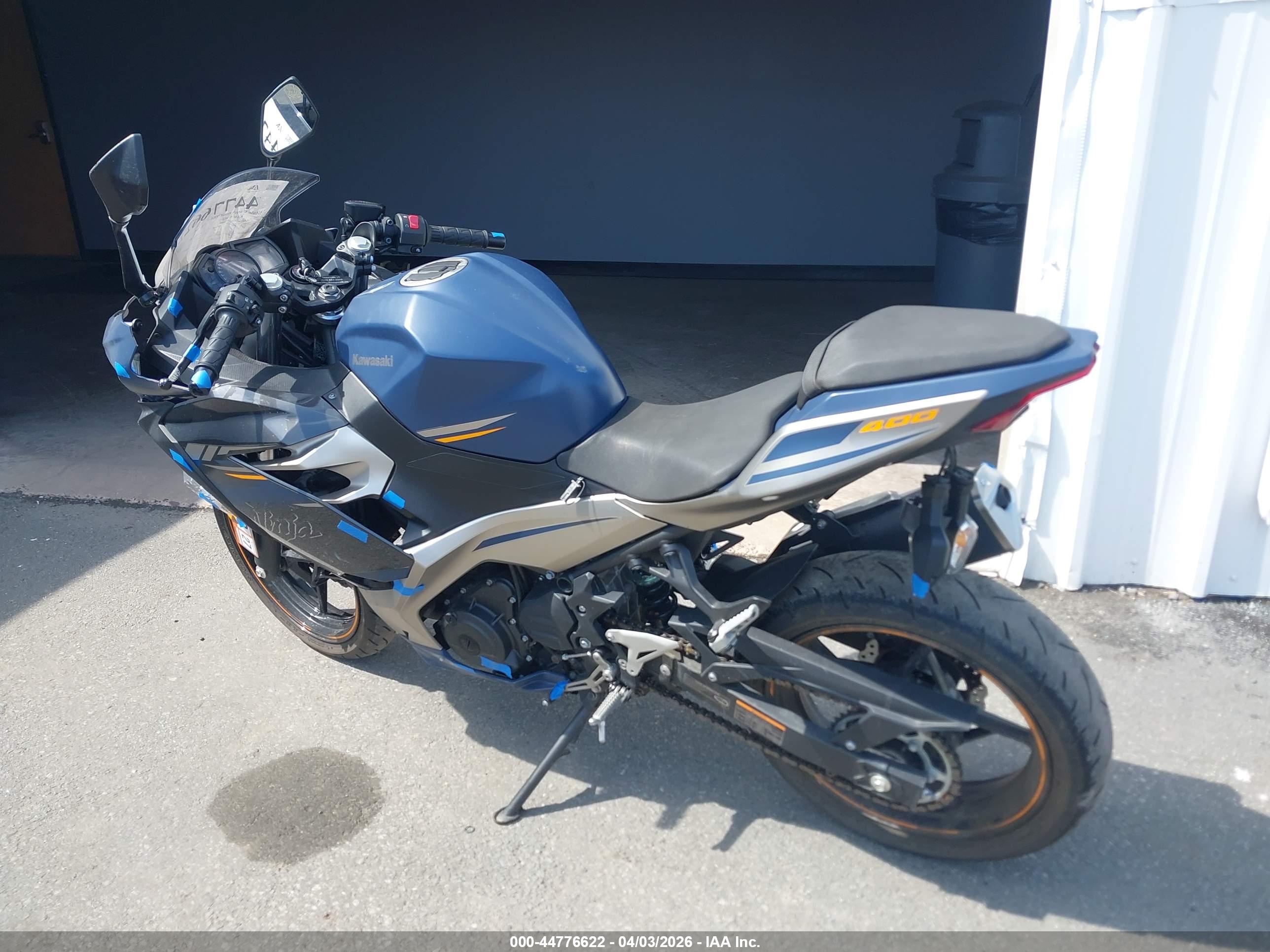 KAWASAKI EX400 image 3