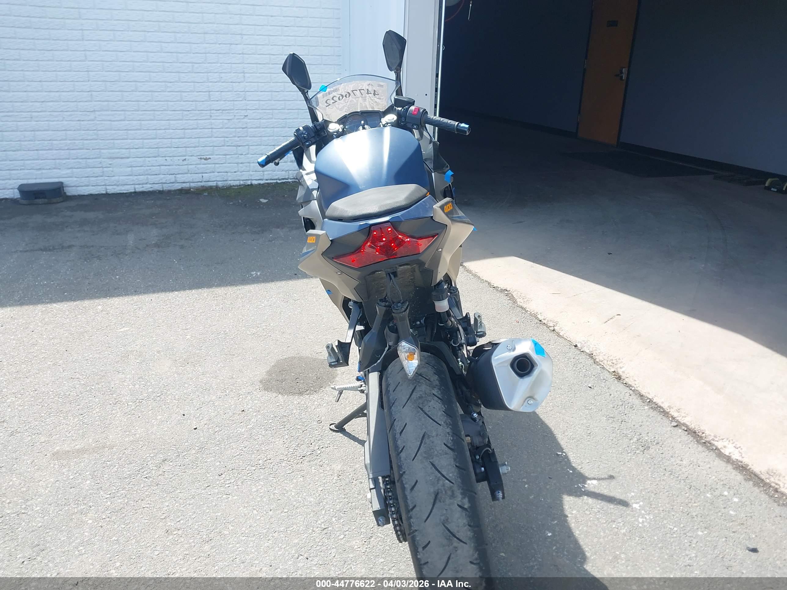 KAWASAKI EX400 image 6