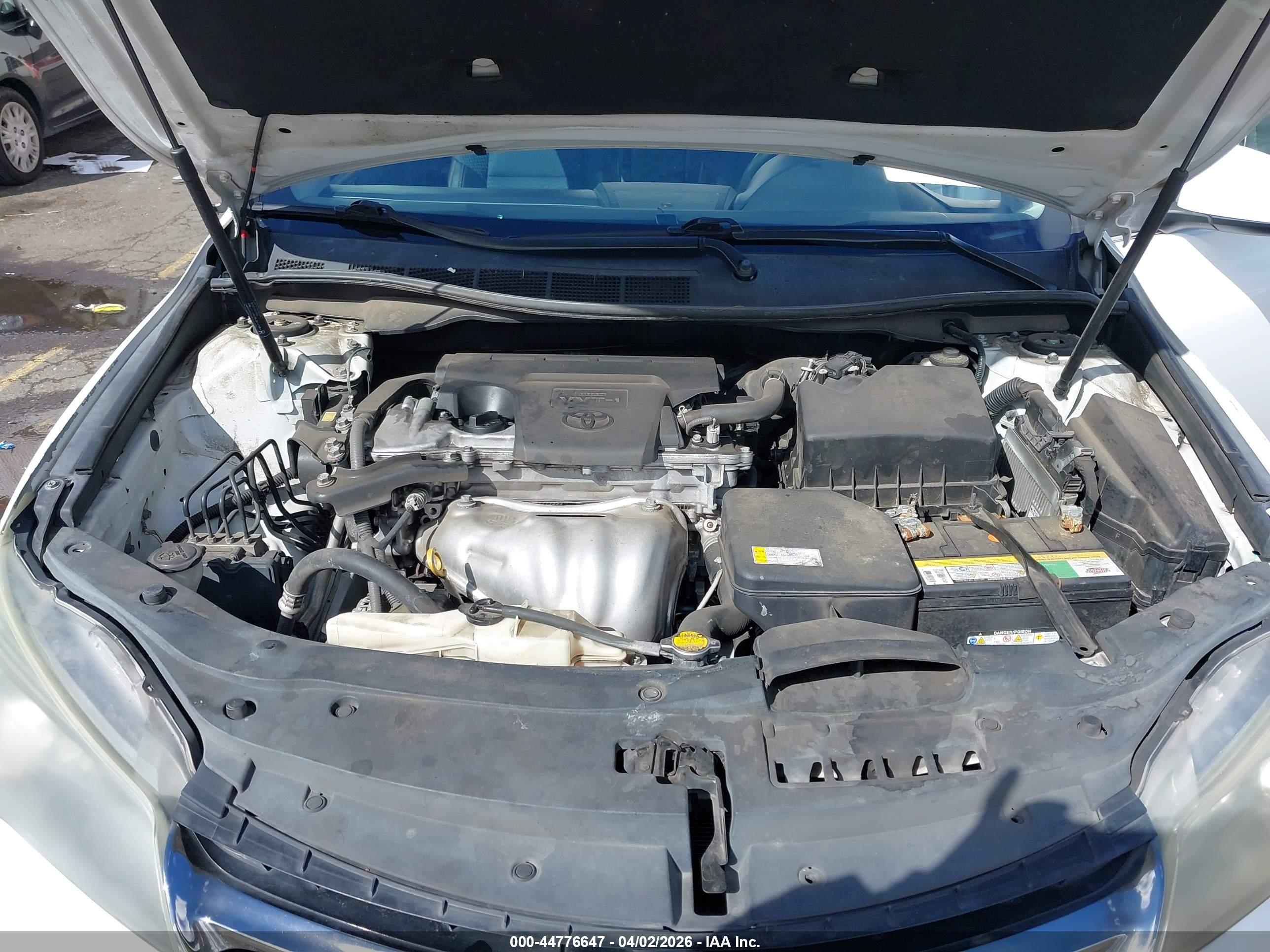 TOYOTA CAMRY image 10