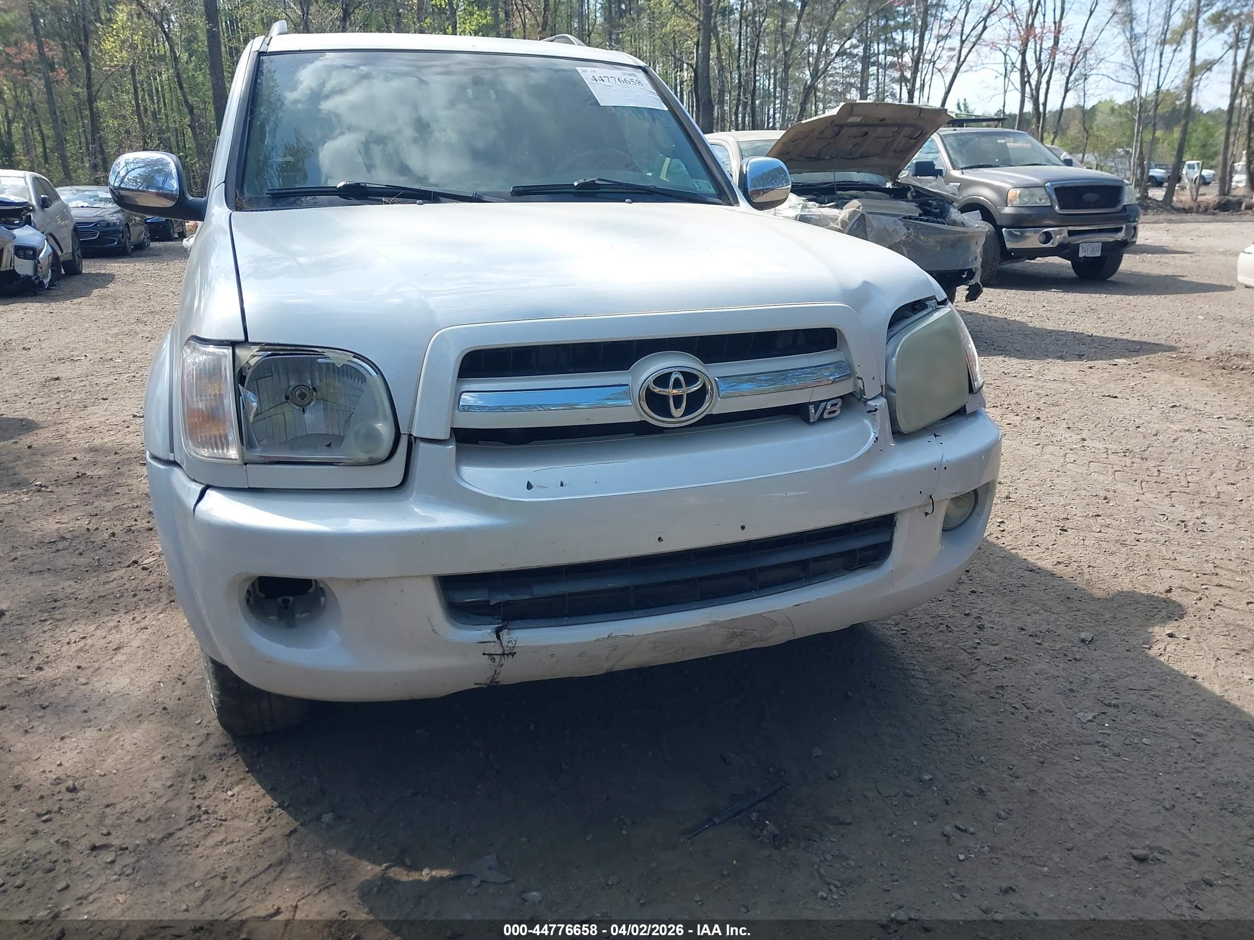 TOYOTA SEQUOIA image 6